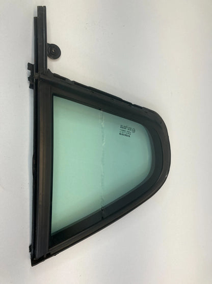 01-09 VOLVO S60 SEDAN REAR RIGHT DOOR QUARTER FIXED VENT WINDOW GLASS 8643030