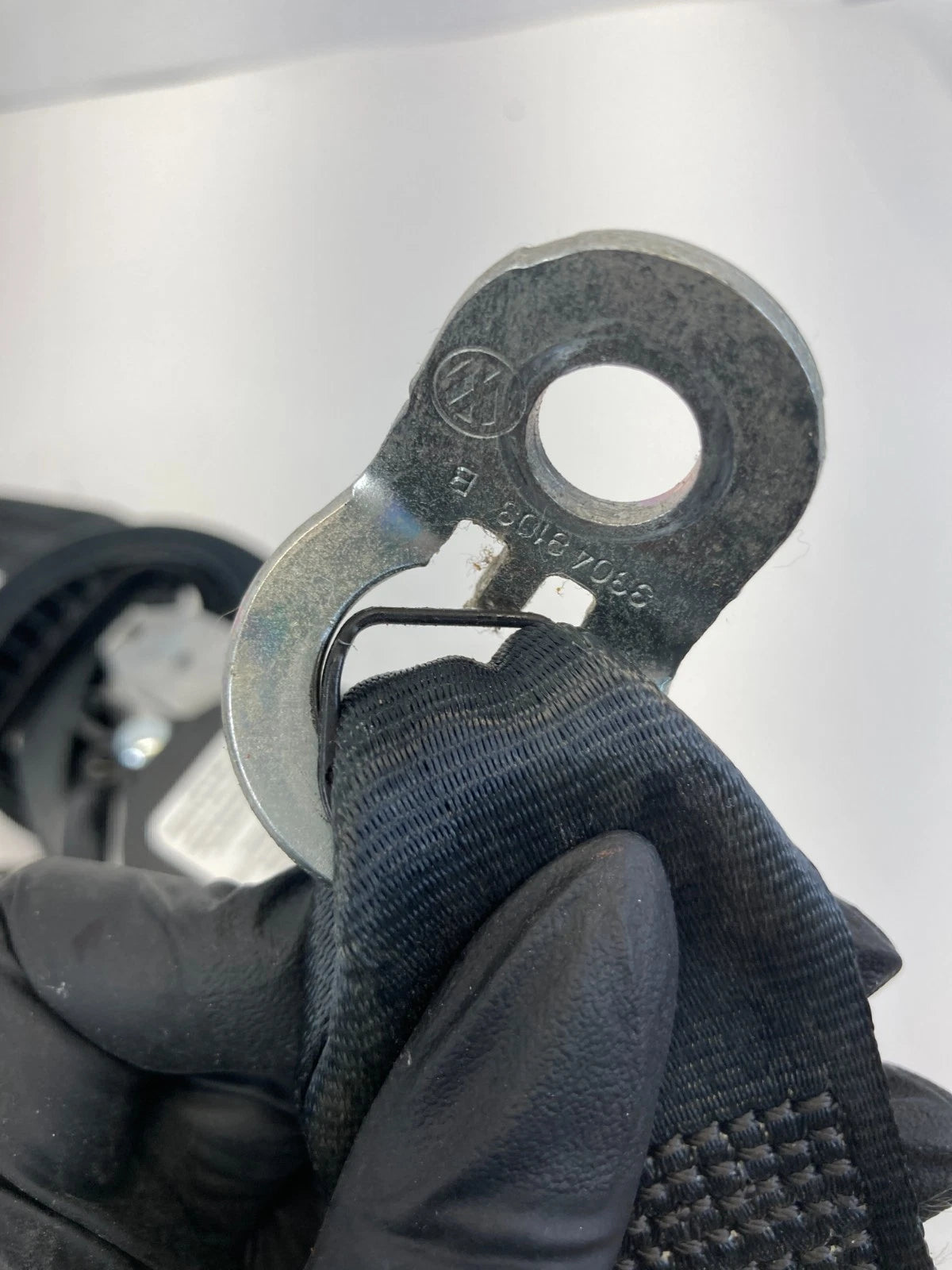 2009-2017 VOLKSWAGEN CC FRONT RIGHT SEAT BELT RETRACTOR ASSEMBLY 3C1-857-706-M