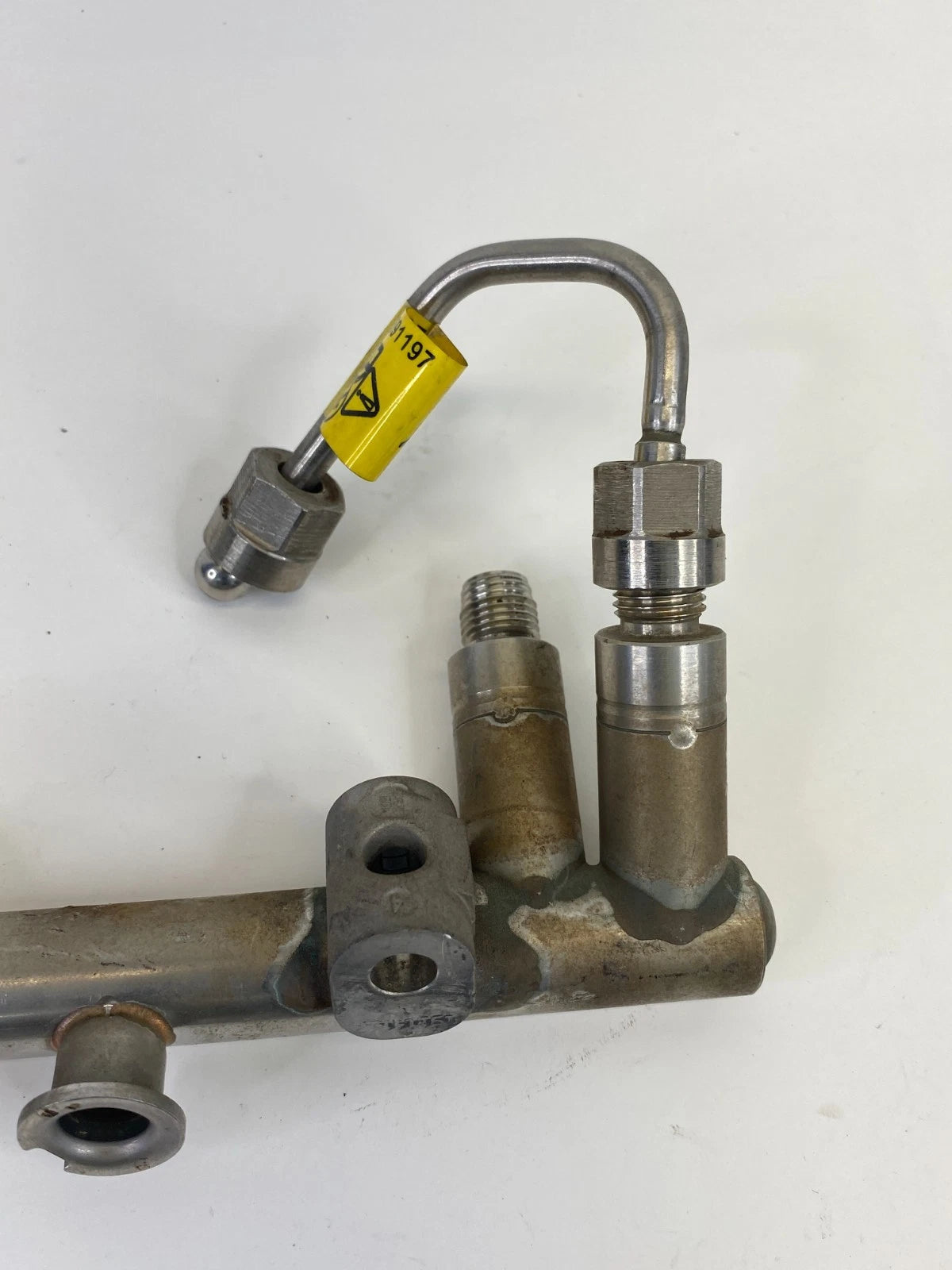 2009-2017 Traverse Enclave 10 11 LaCrosse 3.6L V6 Fuel Injection Rail SET OEM