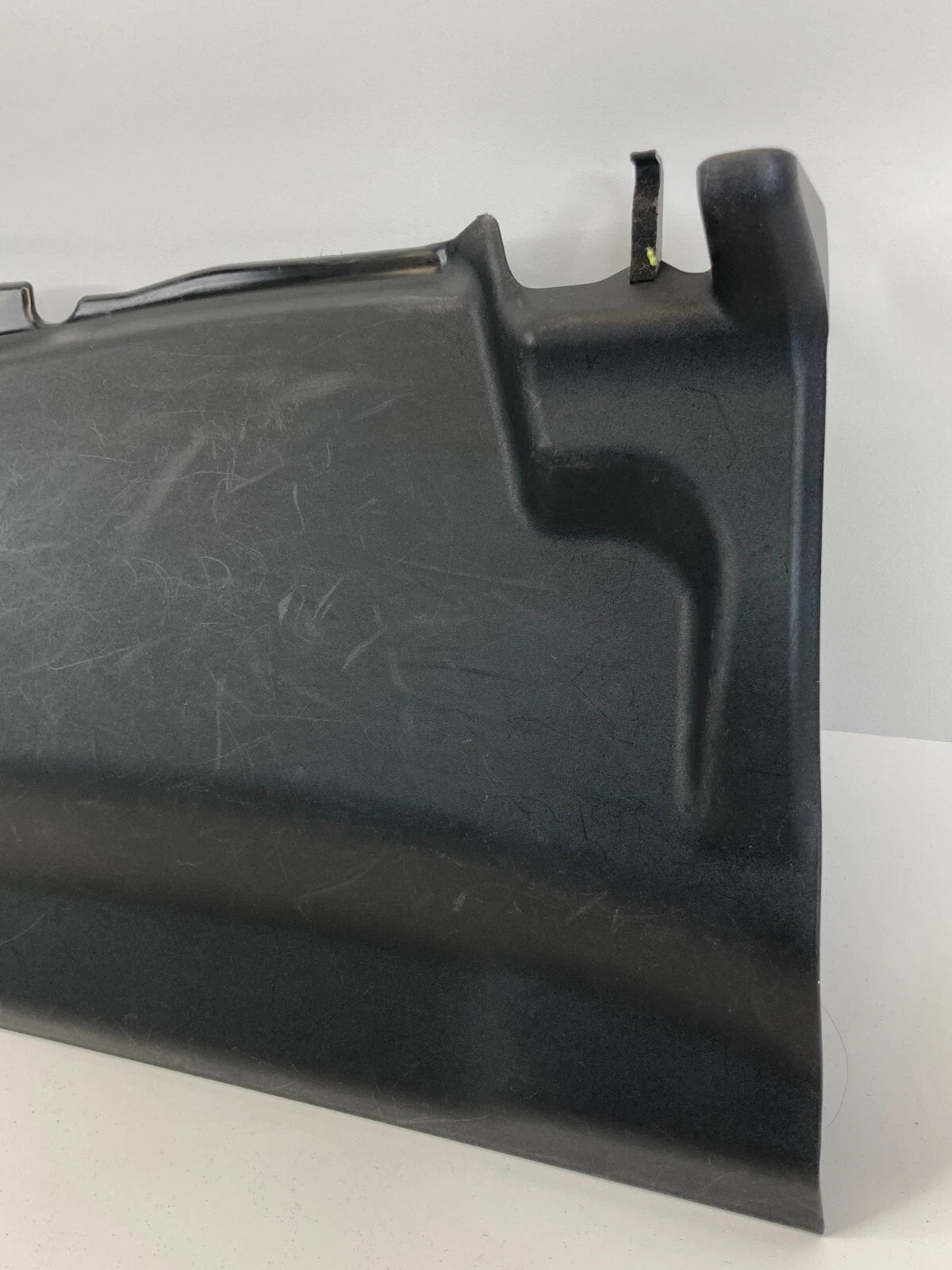 2004-2006 LEXUS LS430 LEFT DASHBOARD LOWER KNEE TRIM PANEL BEZEL 55607-50120 OEM