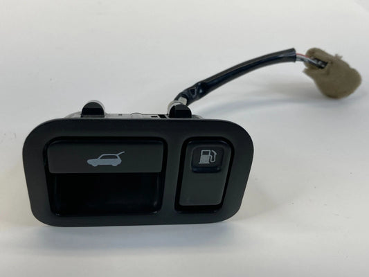 2003 2004 NISSAN PATHFINDER GAS FUEL DOOR & TRUNK OPEN RELEASE CONTROL SWITCH