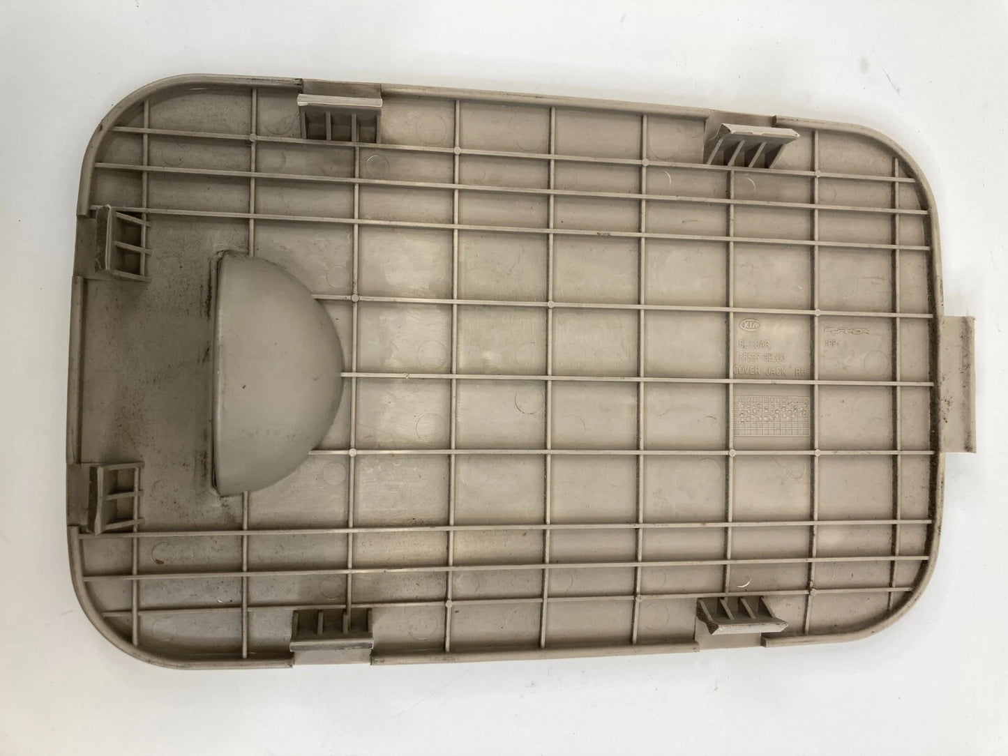 2003-2006 KIA SORENTO REAR RIGHT SIDE INTERIOR COVER JACK TRIM PANEL 85537-3E000