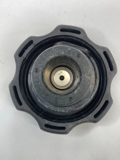 99-05 PONTIAC GRAND AM ENGINE RADIATOR COOLANT RESERVOIR TANK CAP LID 15075118