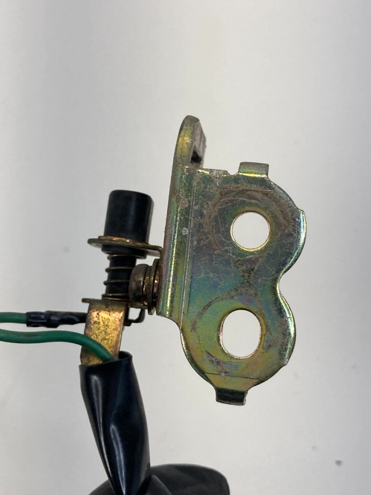 1992-2003 Toyota Camry SEDAN Rear Trunk Lock latch Striker Switch Assy OEM