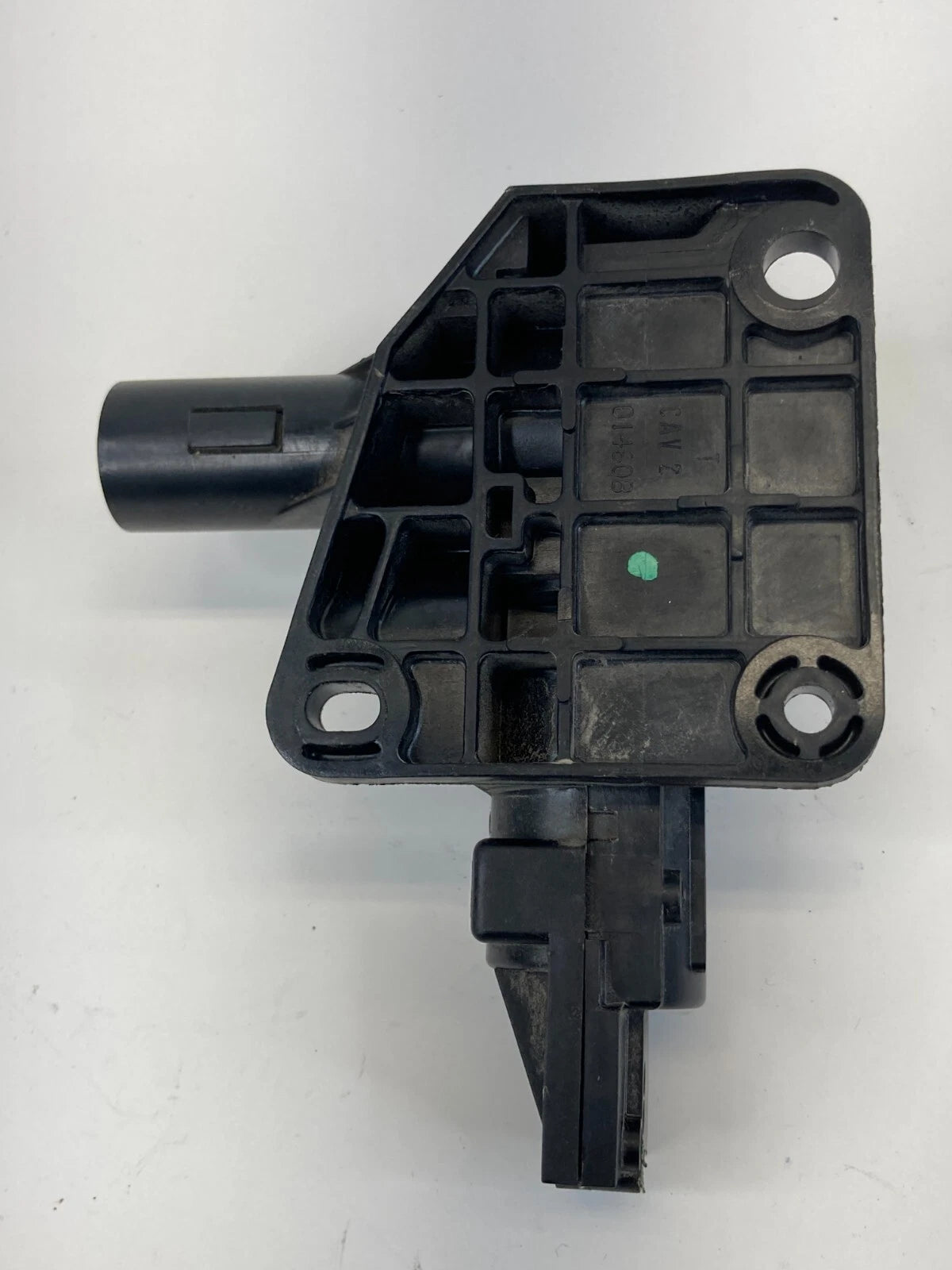 2009-2014 VOLKSWAGEN ROUTAN REAR RIGHT QUARTER HANDLE POWER WINDOW 04717606AB