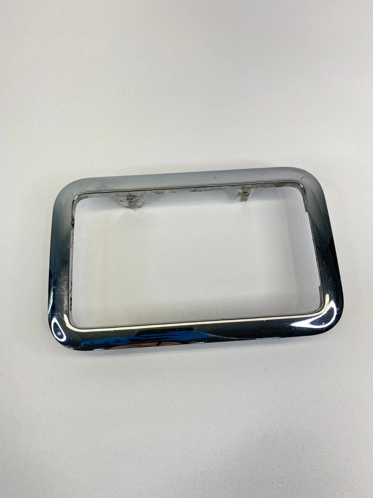 08-11 MERCURY MARINER 08-12 ESCAPE CENTER CONSOLE SHIFTER BEZEL 8L84-78061A16