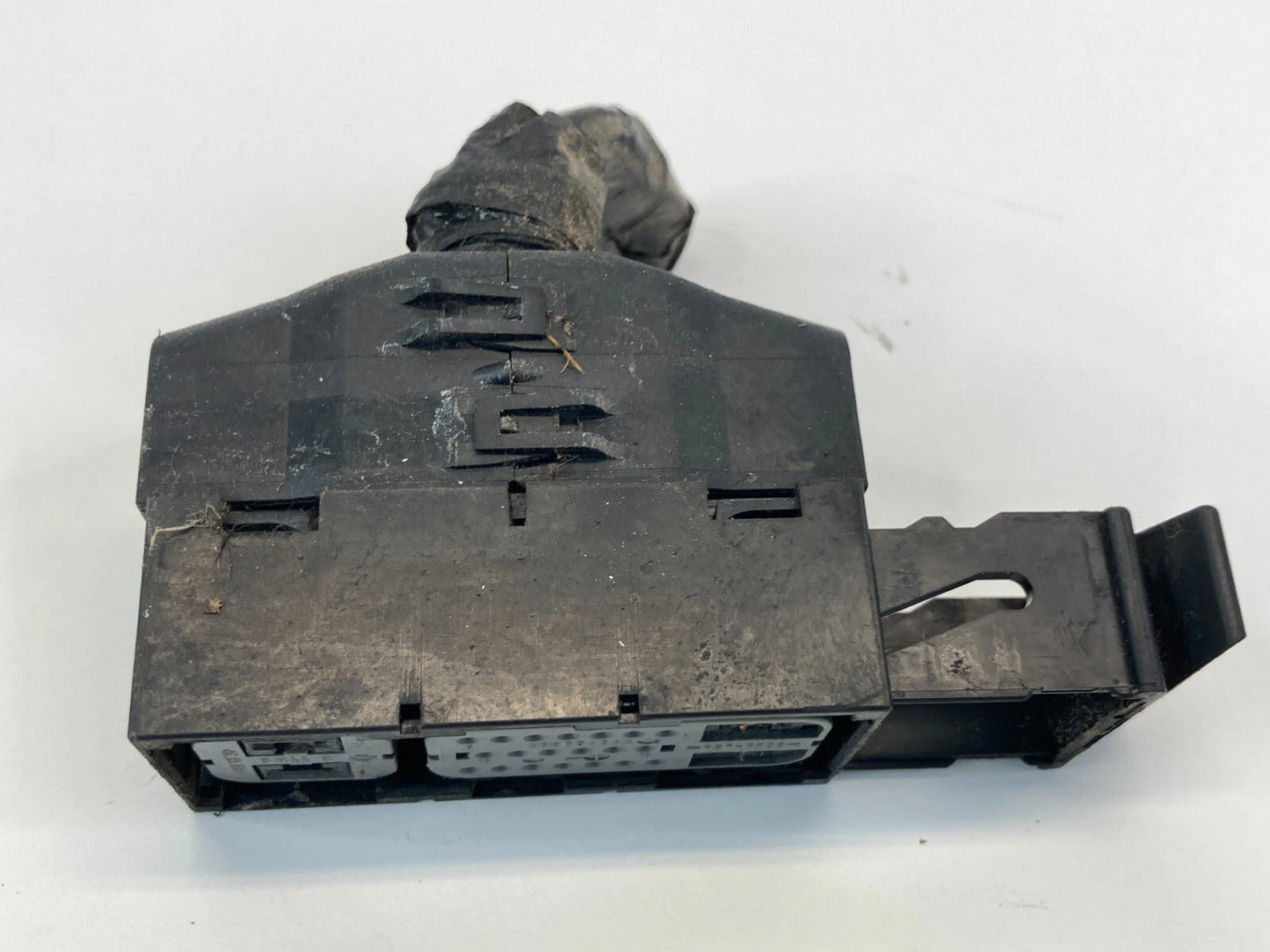 2002-2004 JEEP GRAND CHEROKEE 4WD ABS PUMP ANTI LOCK BRAKE CONNECTOR PLUG OEM