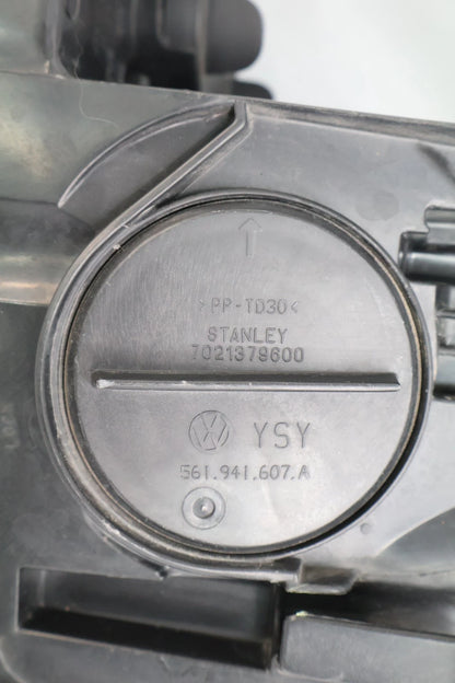 2012-2015 VOLKSWAGEN PASSAT FRONT RIGHT HALOGEN HEADLIGHT ASSEMBLY 561-941-006-D
