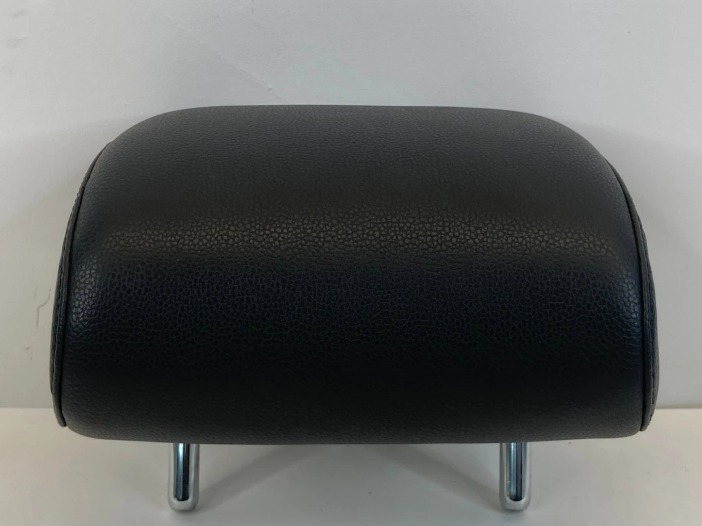 2012-2015 VOLKSWAGEN PASSAT REAR SEAT CENTER MIDDLE HEADREST SUPPORT BLACK OEM