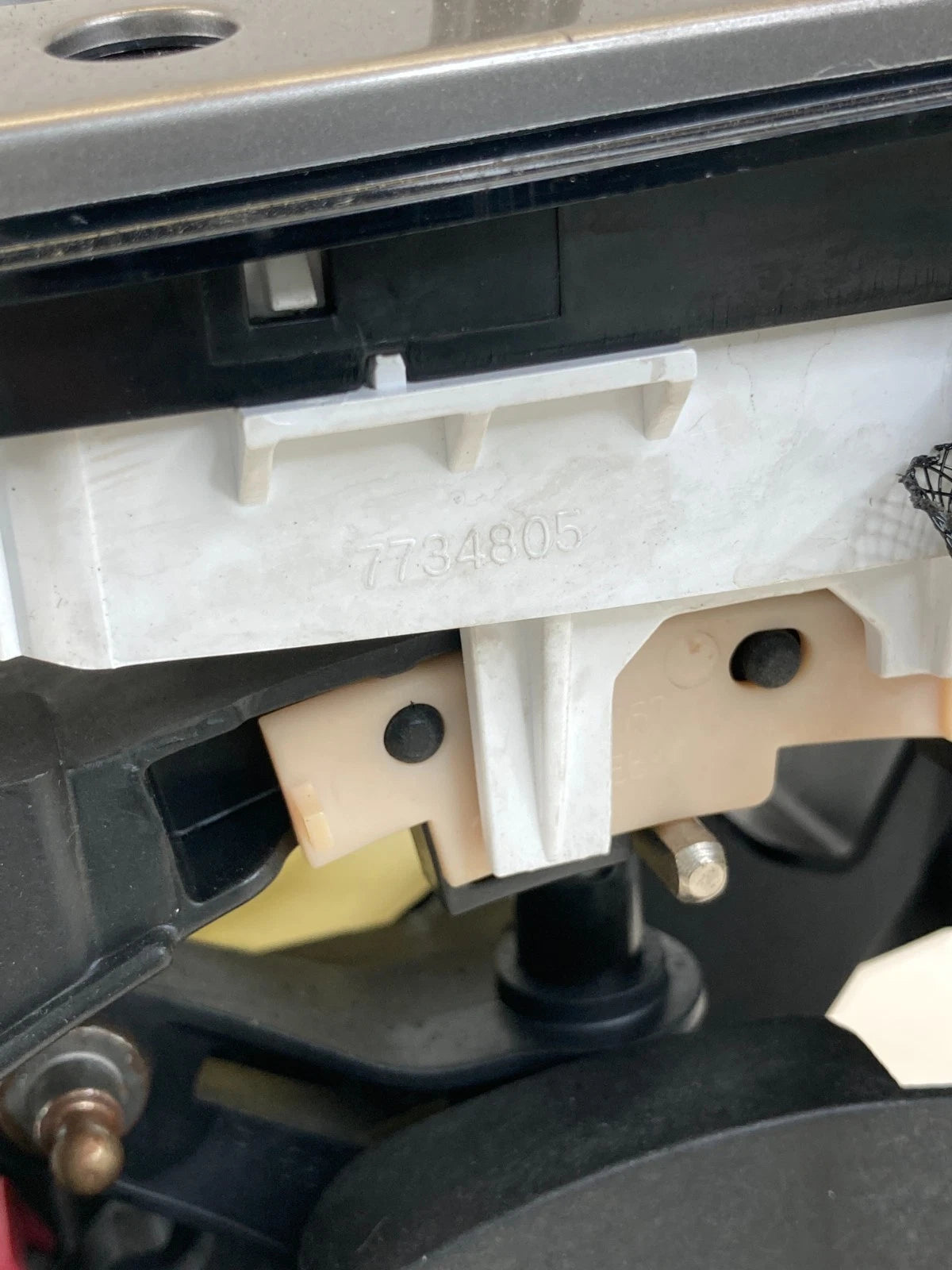 2005-2008 PONTIAC G6 2.4L AUTOMATIC TRANSMISSION GEAR SHIFT SHIFTER LEVER OEM