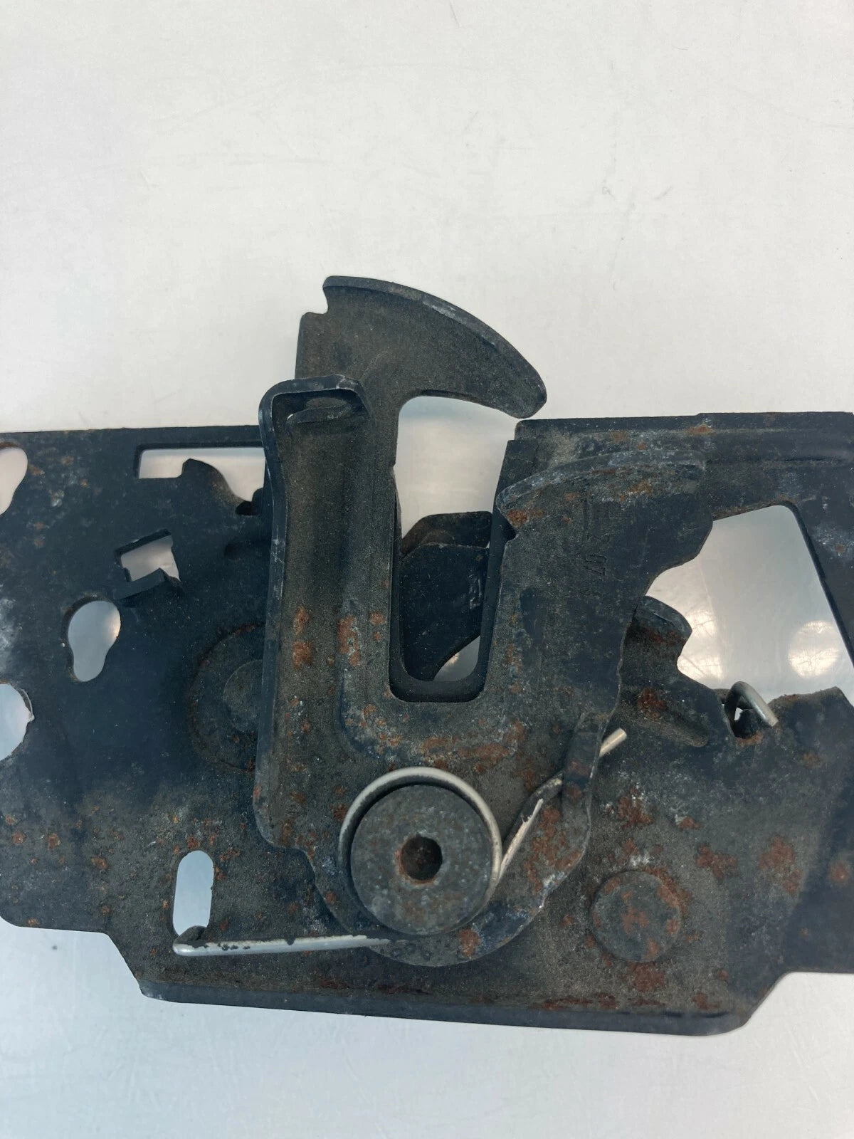 2013-2018 FORD FOCUS HOOD LOCK LATCH RELEASE ACTUATOR ASSEMBLY BM5A16700 OEM