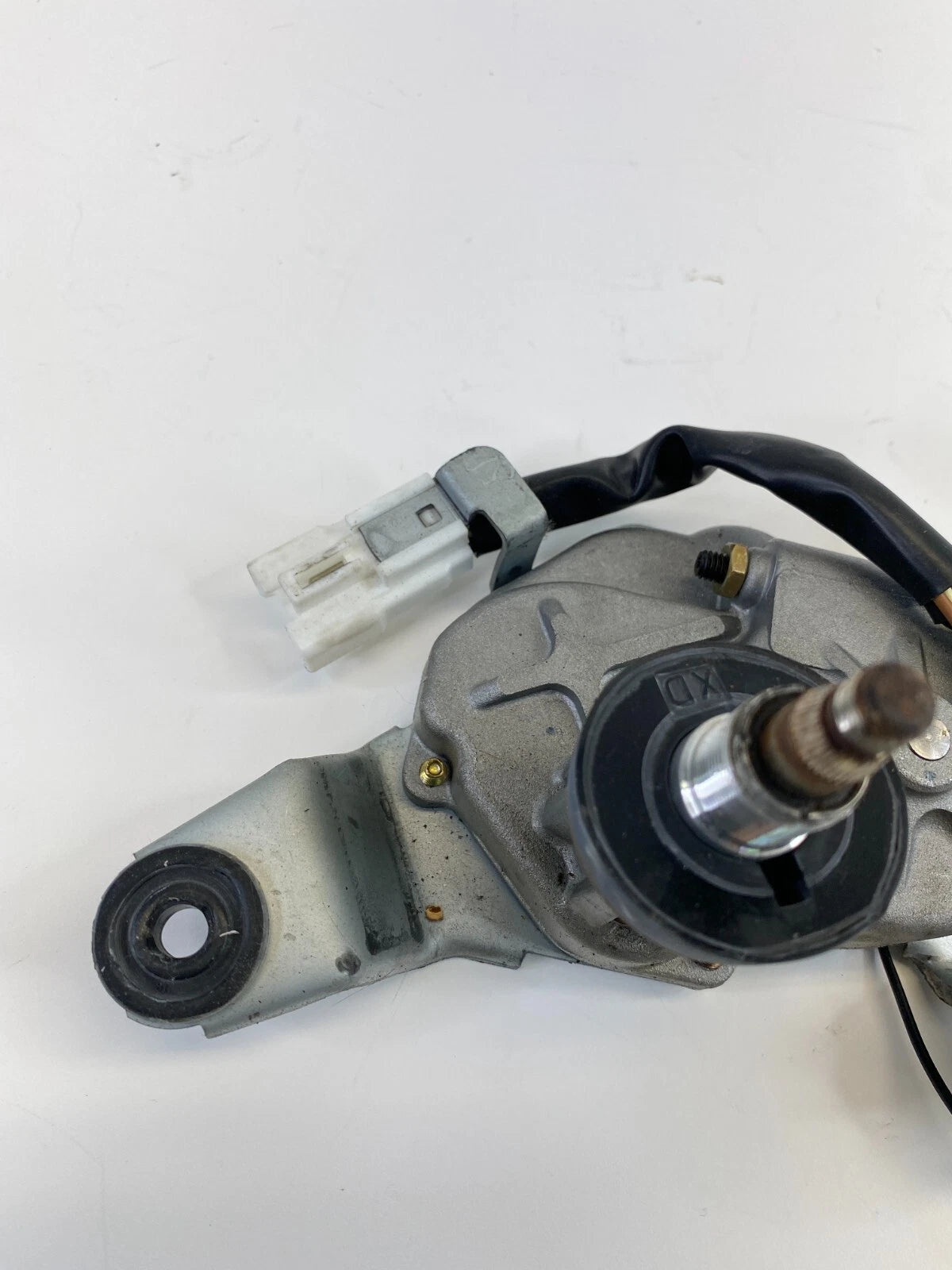 2000-2006 HYUNDAI ELANTRA HATCHBACK RR WIPER MOTOR UNIT ASSEMBLY OEM 98700-2D001
