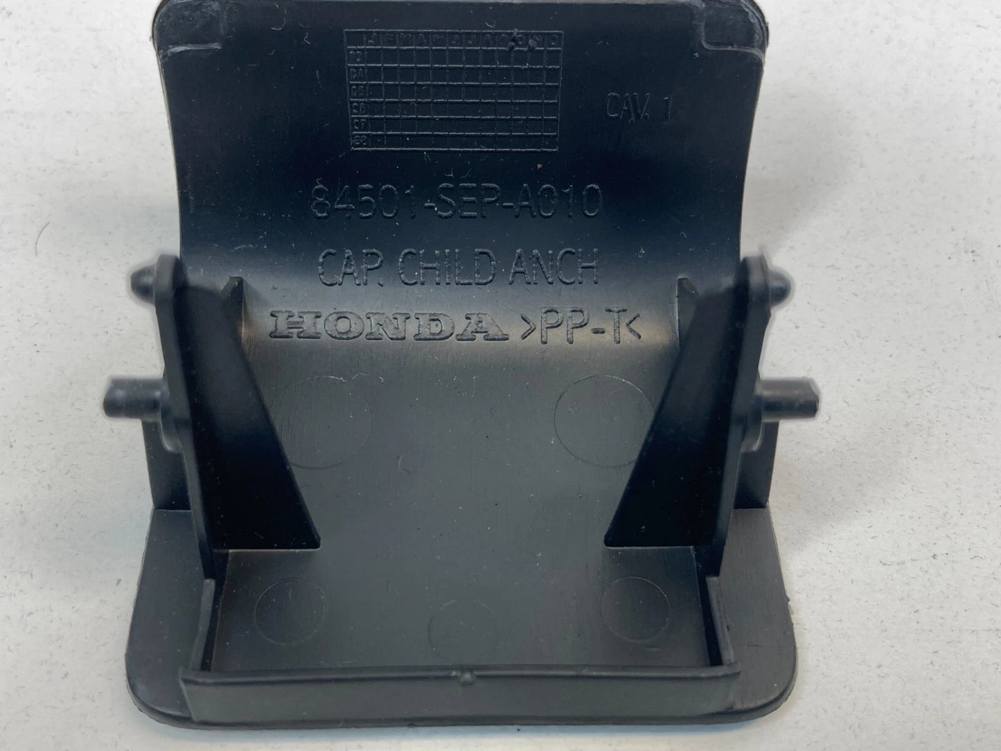 04-08 ACURA TL SEDAN REAR SEAT CHILD ANCHOR COVER CAP TRIM 84501-SEP-A010 OEM
