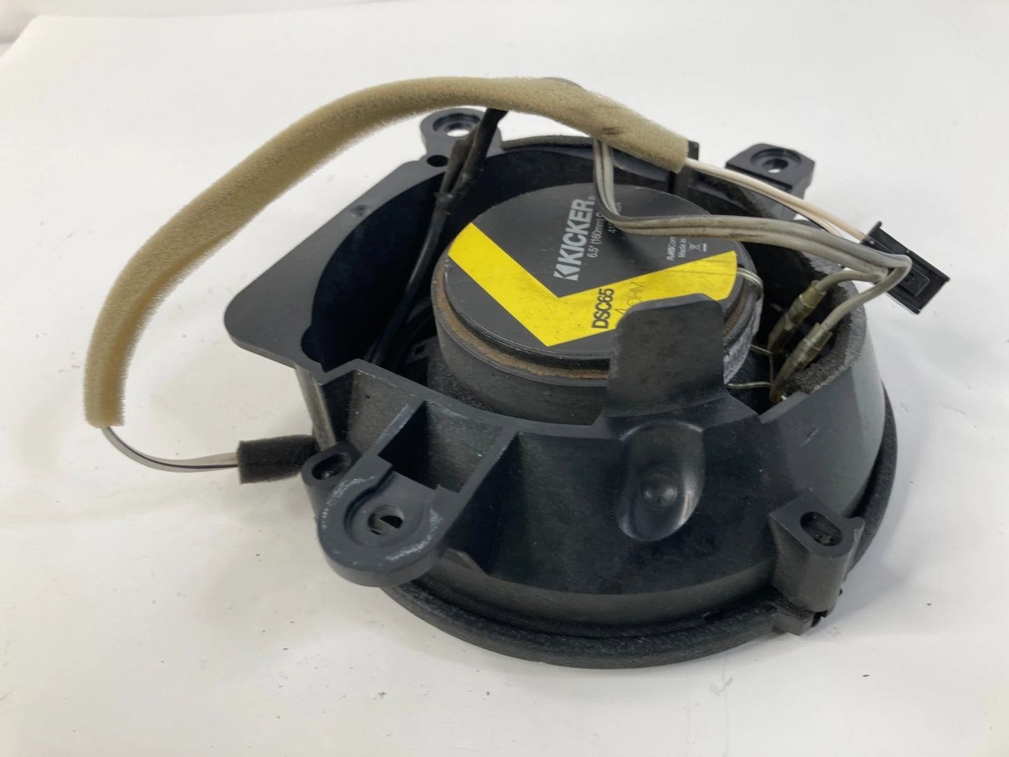 03-06 SAAB 9-3 SEDAN FRONT LEFT DRIVER DOOR SPEAKER KICKER AFTERMARKET 41DSC654