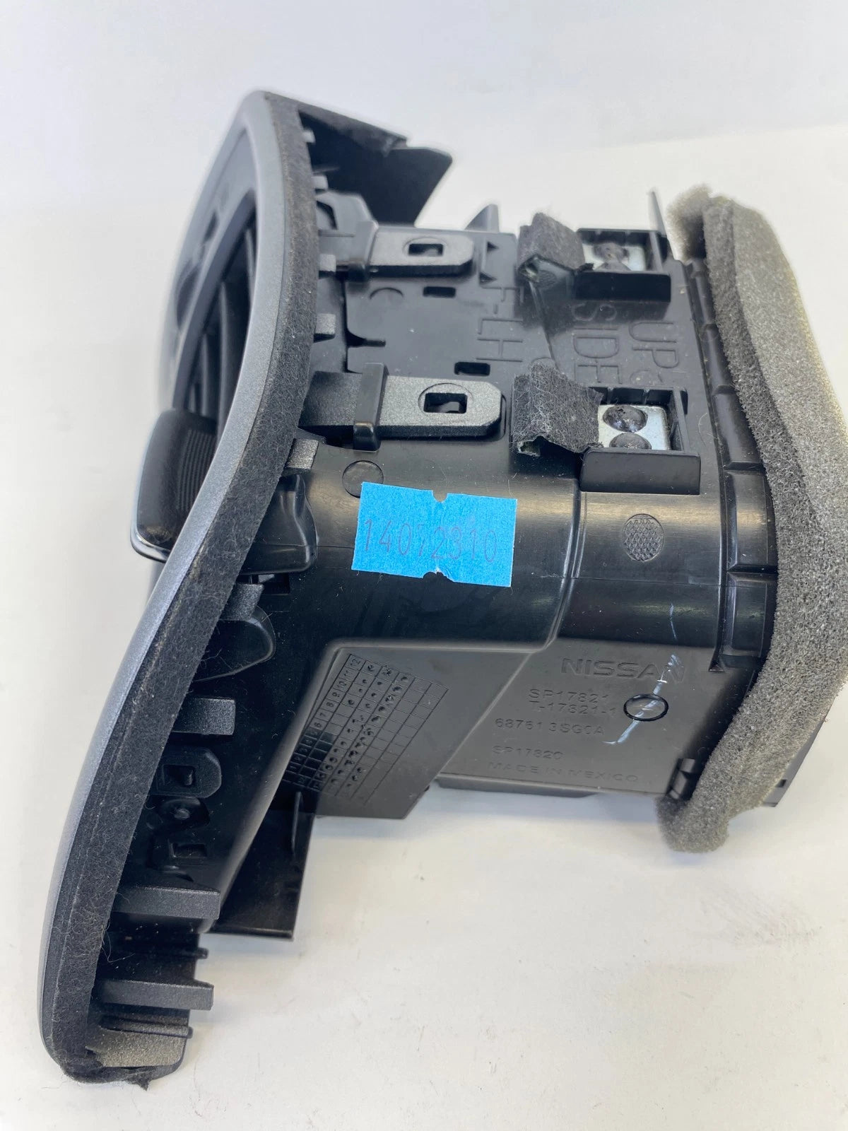 13-15 Nissan Sentra Left Driver Side Dash AC Outer Air Vent Grille 68761-3SG0A