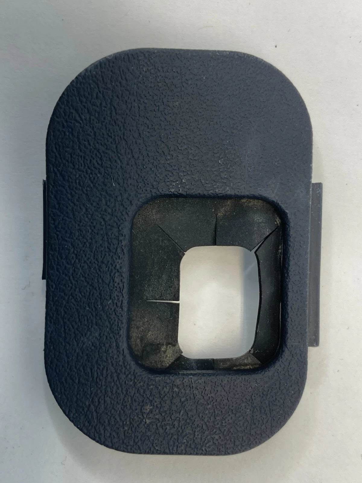 2007-2012 LEXUS ES350 STEERING WHEEL RIGHT LOWER COVER TRIM BEZEL 45186-33090