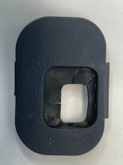 2007-2012 LEXUS ES350 STEERING WHEEL RIGHT LOWER COVER TRIM BEZEL 45186-33090