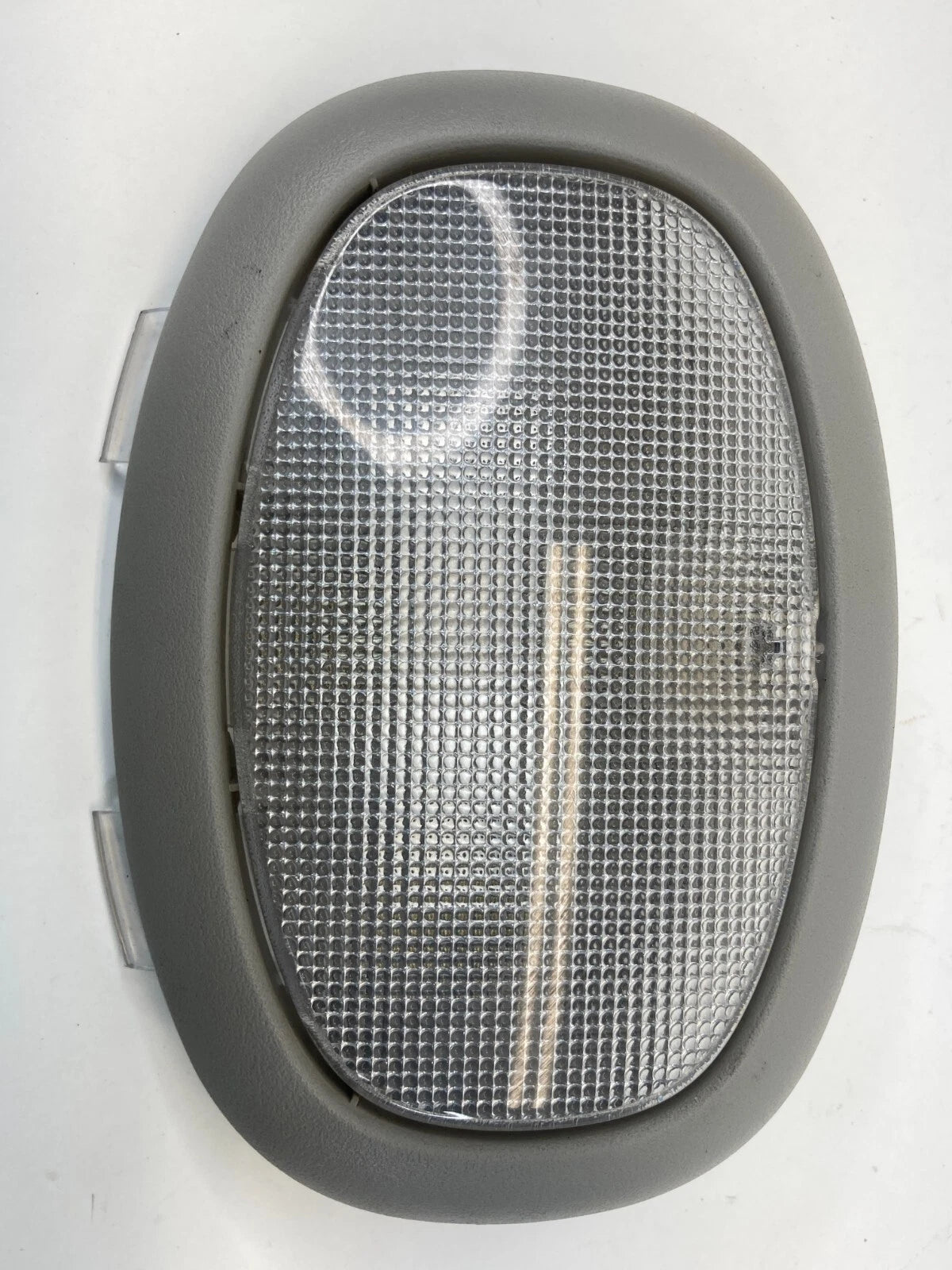 2007-2010 MITSUBISHI GALANT SEDAN OVERHEAD CONSOLE DOME MAP LIGHT LAMP 822565