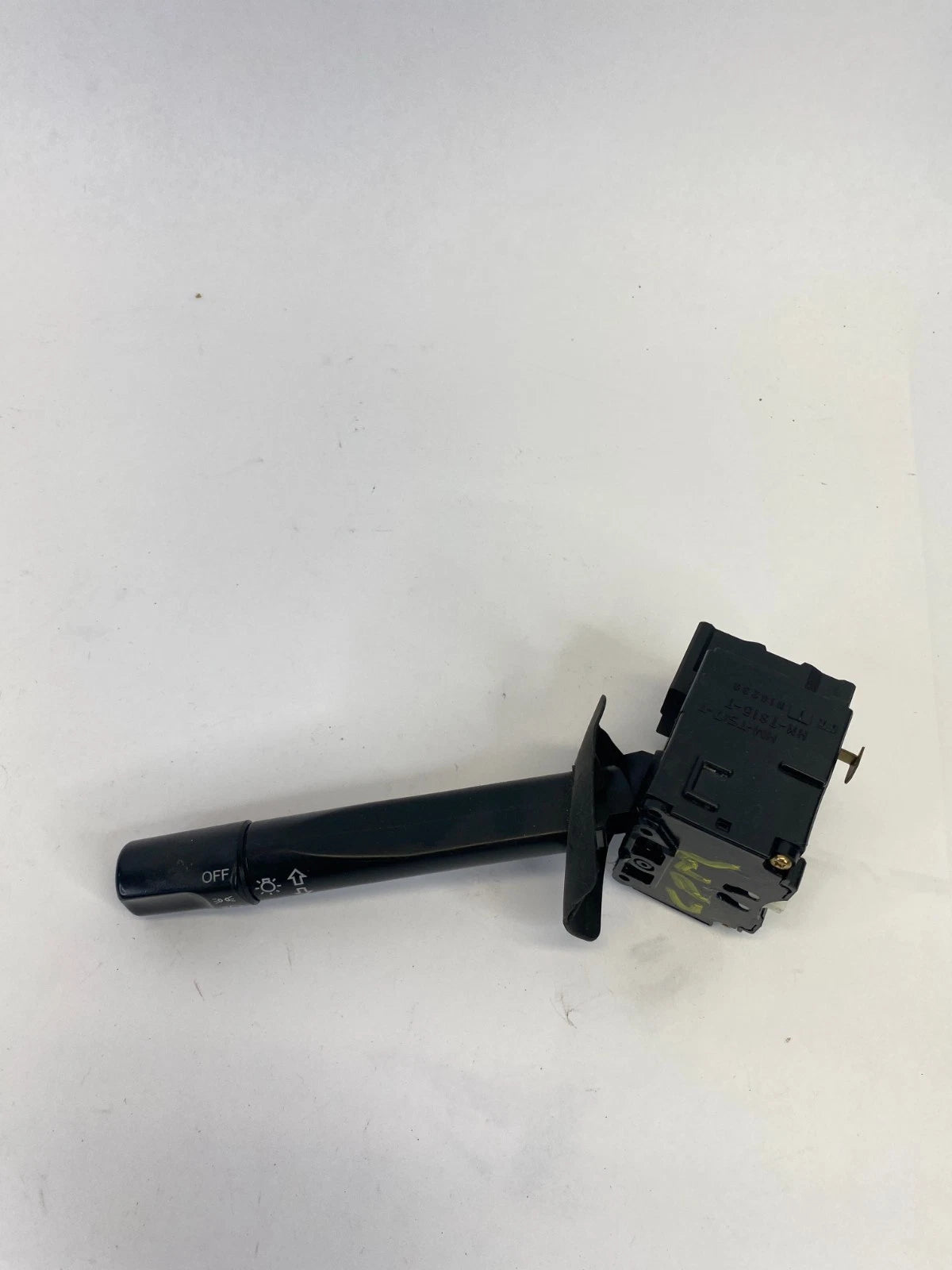1999-2004 HONDA ODYSSEY COLUMN HEADLIGHT TURN SIGNAL SWITCH LEVER M10239 OEM