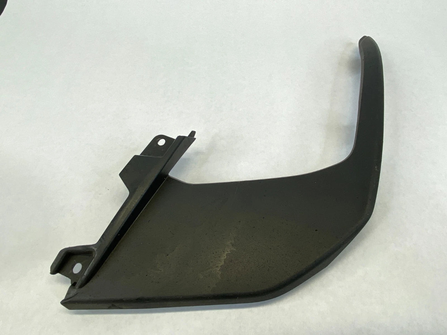 2018 2019 MITSUBISHI OUTLANDER SPORT FRONT LEFT DRIVER BUMPER MOLDING 6400H863