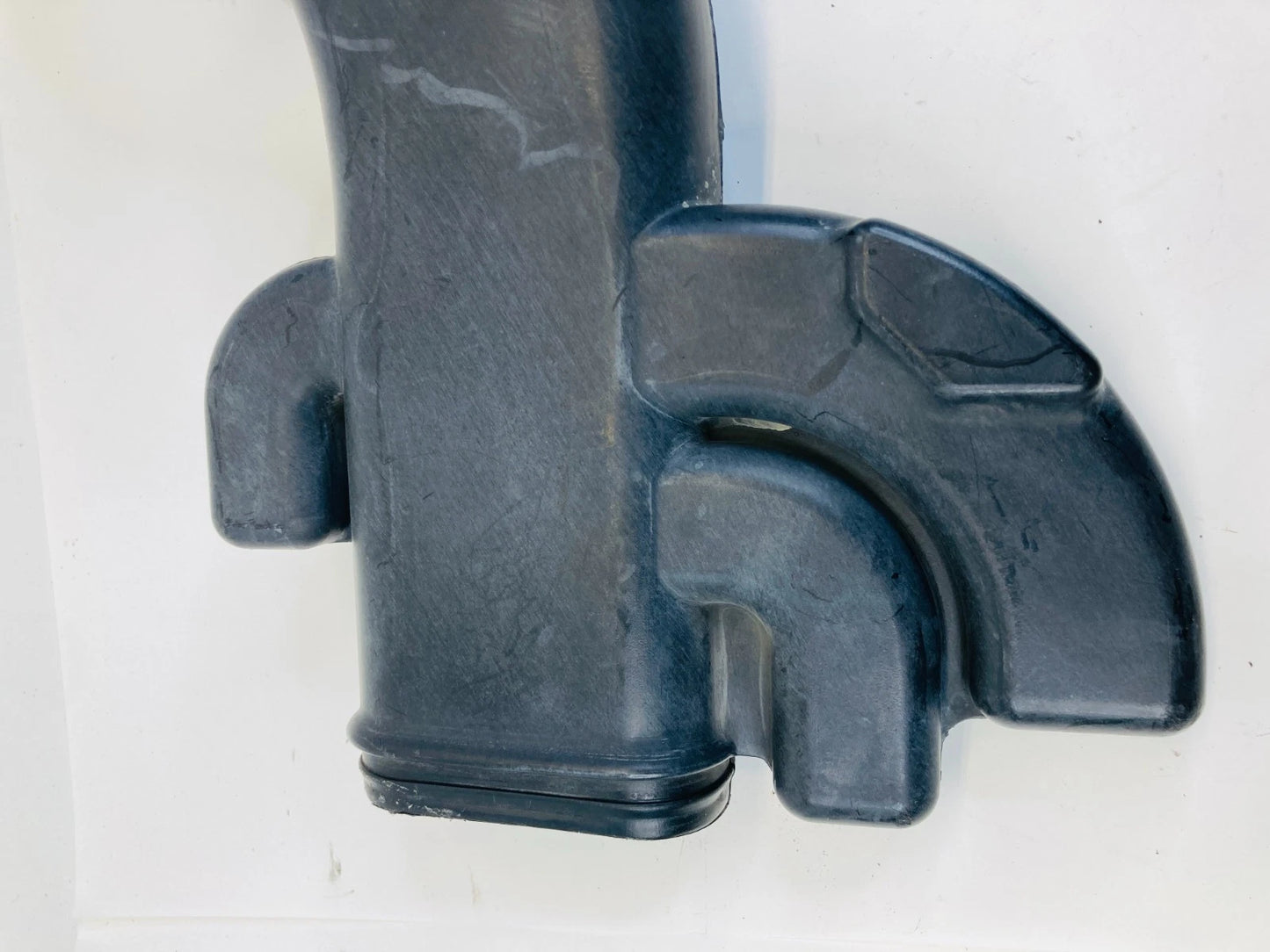 2008-2012 Honda Accord 2.4L L4 A/T Air Intake Cleaner Resonator Duct Tube OEM