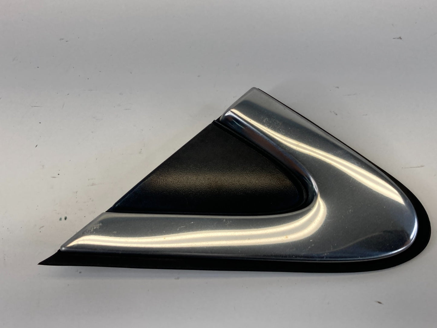 2015-2017 Chrysler 200 Front Left Exterior Mirror Corner Cover Trim 5NJ511XFAB
