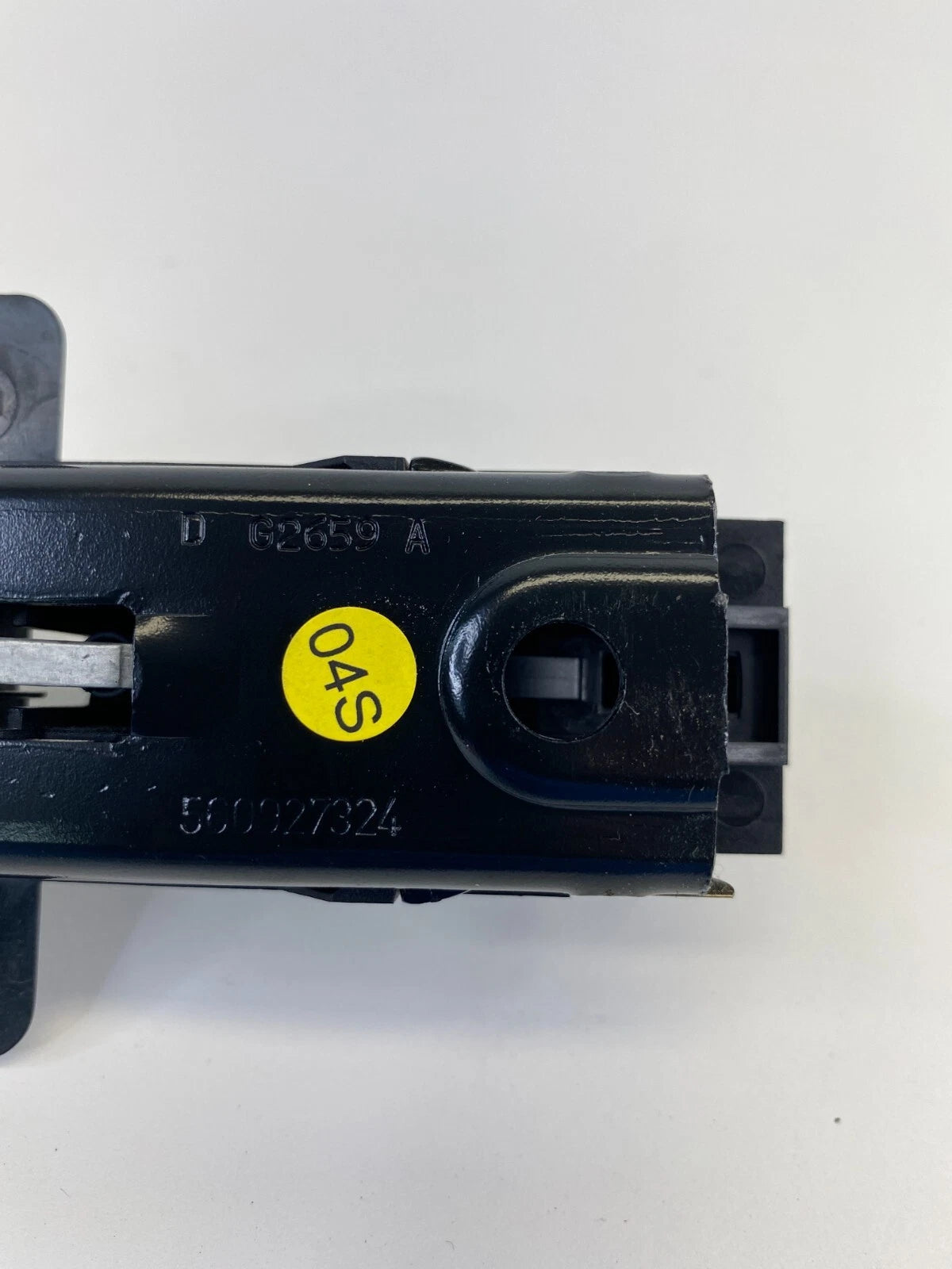 2005-2011 AUDI A6 QUATTRO FRONT LEFT SIDE SEAT BELT HEIGHT ADJUSTER 8E0857833E