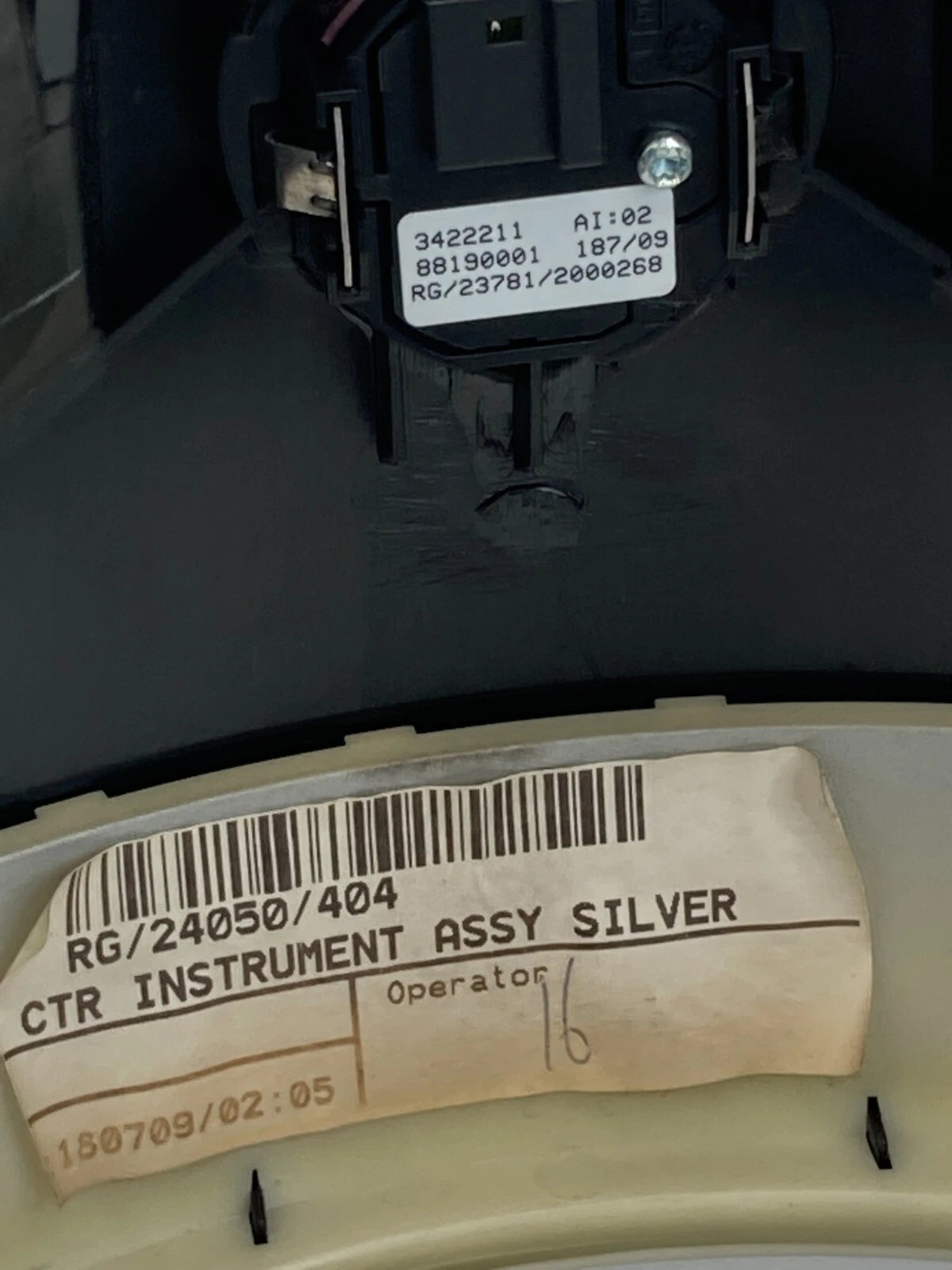 2007-2015 MINI COOPER CENTER DASH SPEEDOMTER COVER TRIM BEZEL 88190001 OEM
