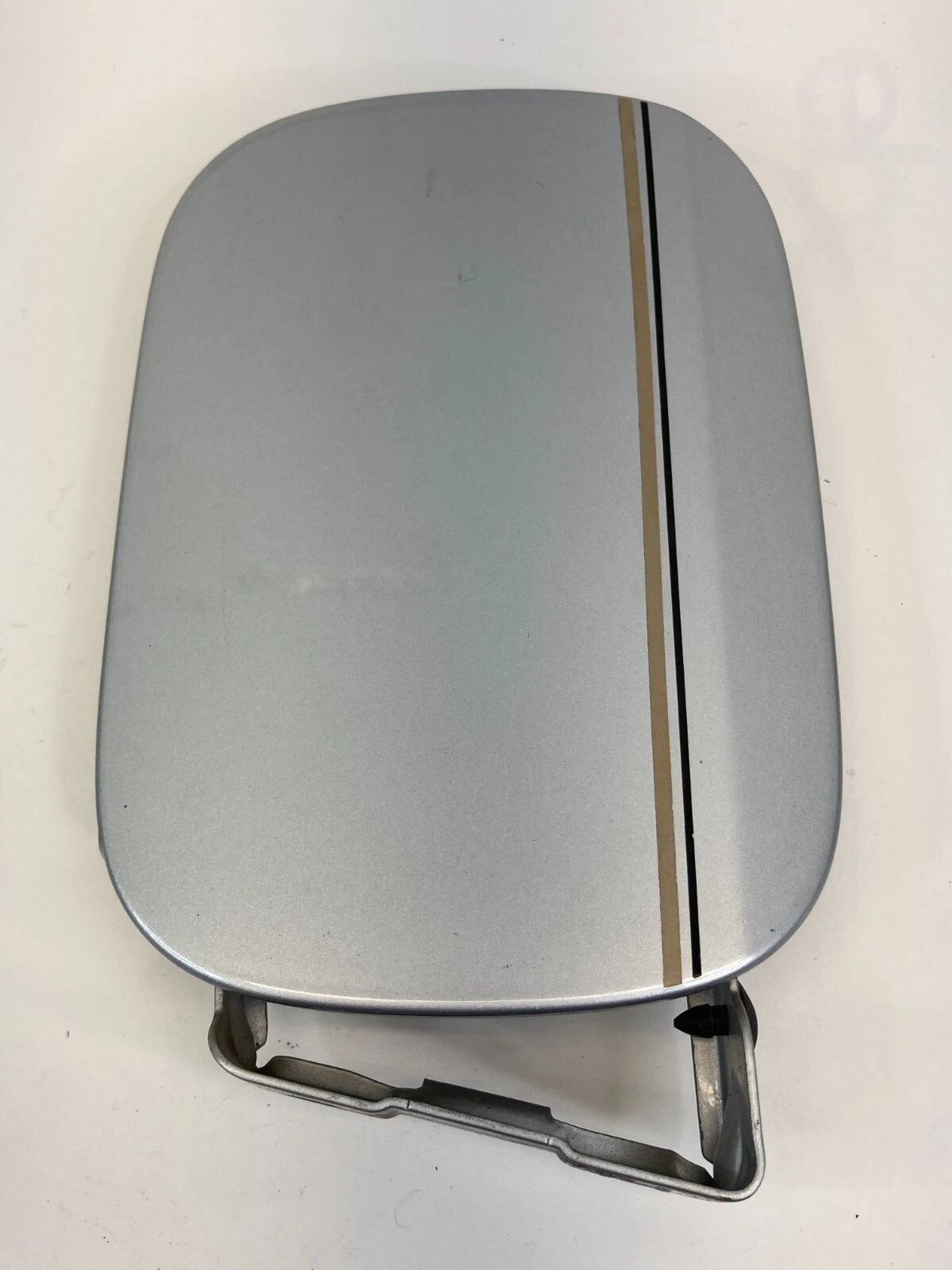 2003-2009 MERCEDES-BENZ E320 SEDAN FUEL FILLER DOOR LID GAS COVER A2115841139