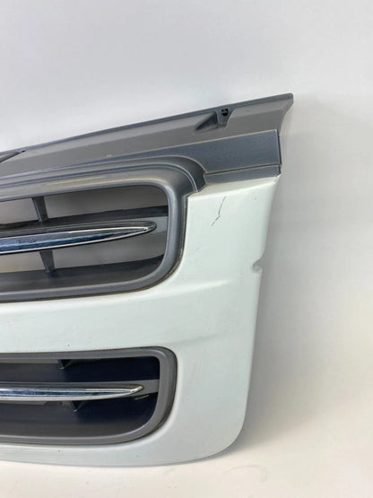 2000-2002 ISUZU TROOPER WHITE UPPER FRONT BUMPER CHROME GRILLE GRILL OEM