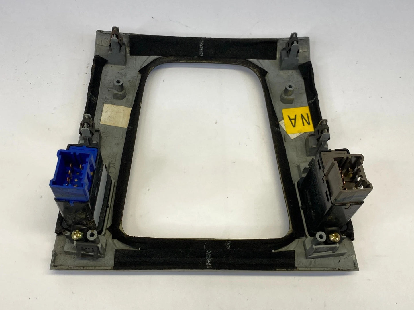 2003-2007 HONDA ACCORD SHIFTER TRIM BEZEL W/ HEATED SEAT SWITCHES OEM FACTORY