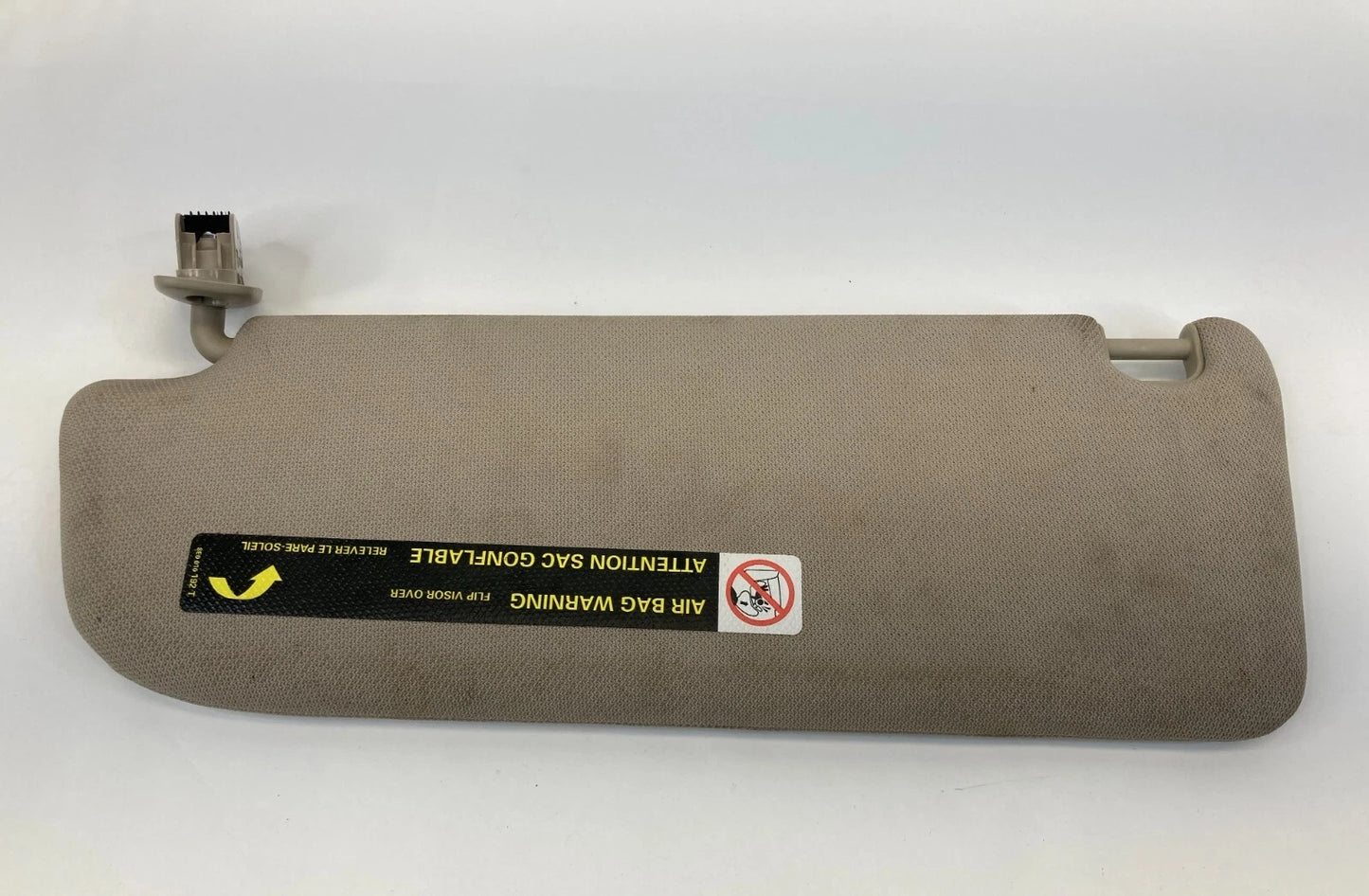 2005-2011 AUDI A6 SEDAN RIGHT PASSENGER SUNVISOR ASSEMBLY UNIT OEM 4F0-857-552K