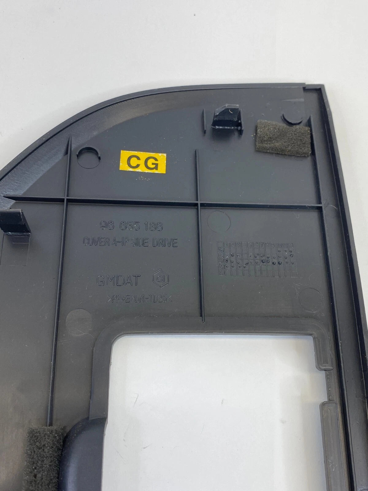 07-11 CHEVY AVEO 09-11 AVEO5 LEFT DRIVER DASH END CAP COVER TRIM PANEL 96655186