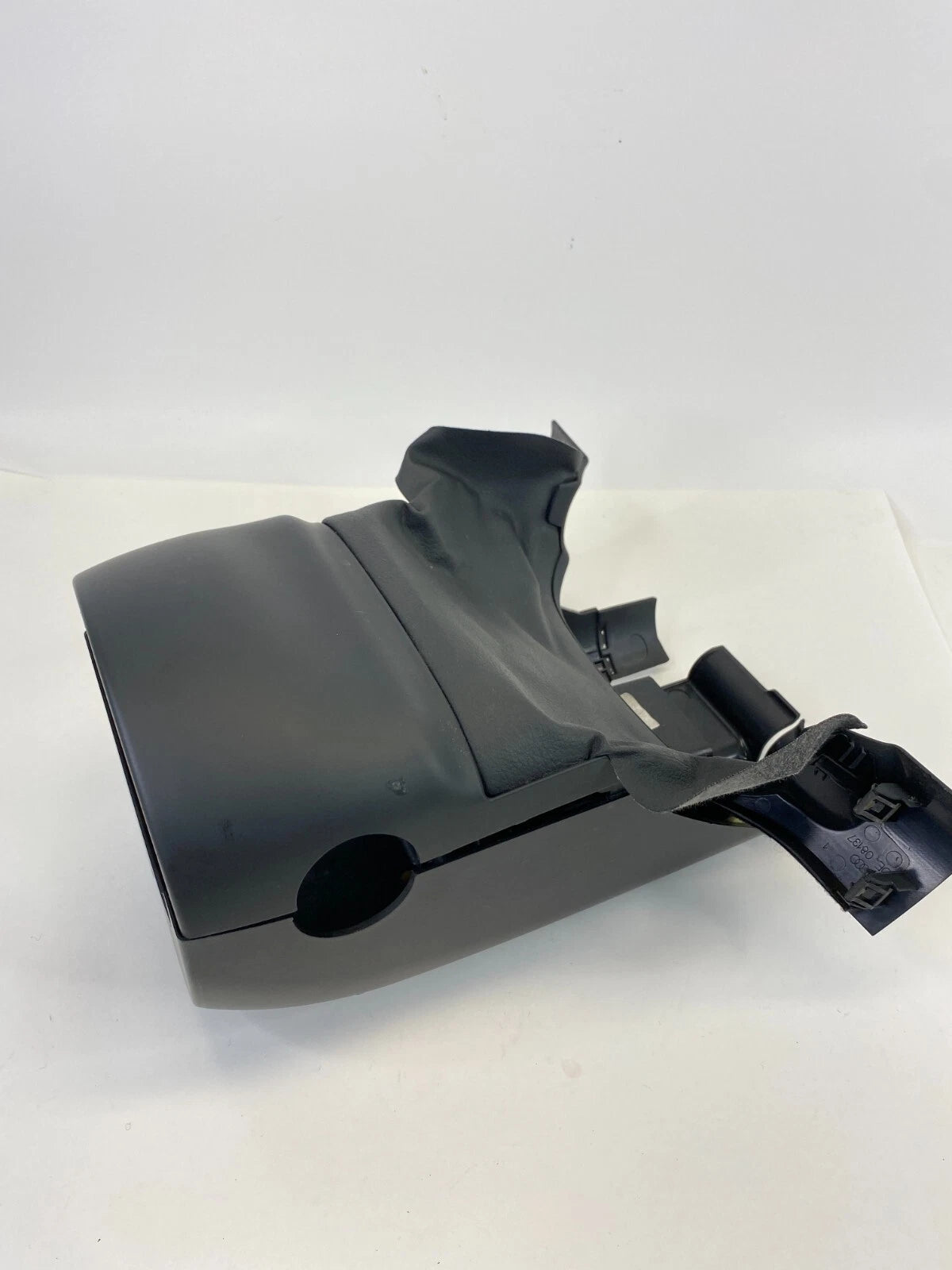 2009-2016 AUDI A4 QUATTRO UPPER LOWER STEERING COLUMN HOUSINGS FRONT OEM FACTORY