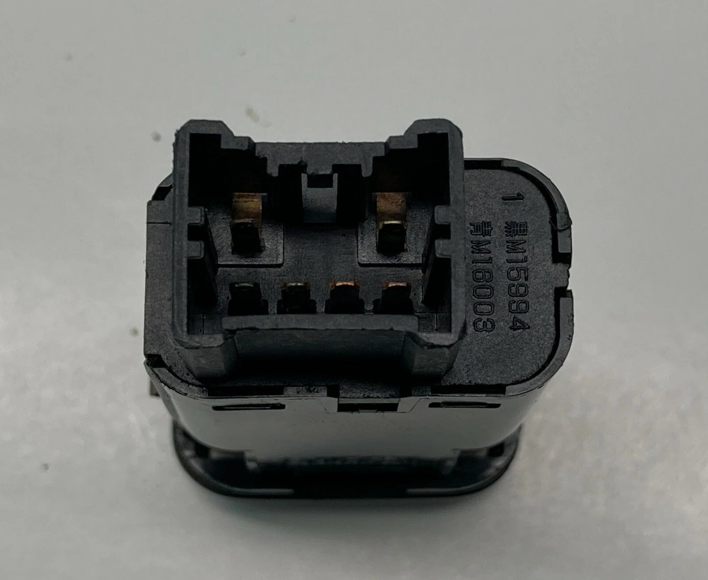 2001-2003 ACURA MDX DASH RIGHT PASSENGER HEATED SEAT SWITCH M15993 / M15994 OEM