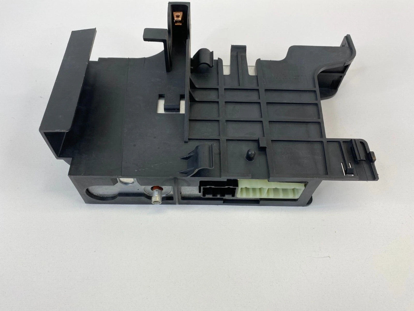 2012 2013 CHEVROLET SONIC COMMUNICATION INTERFACE MODULE W/ BRACKET 22903686