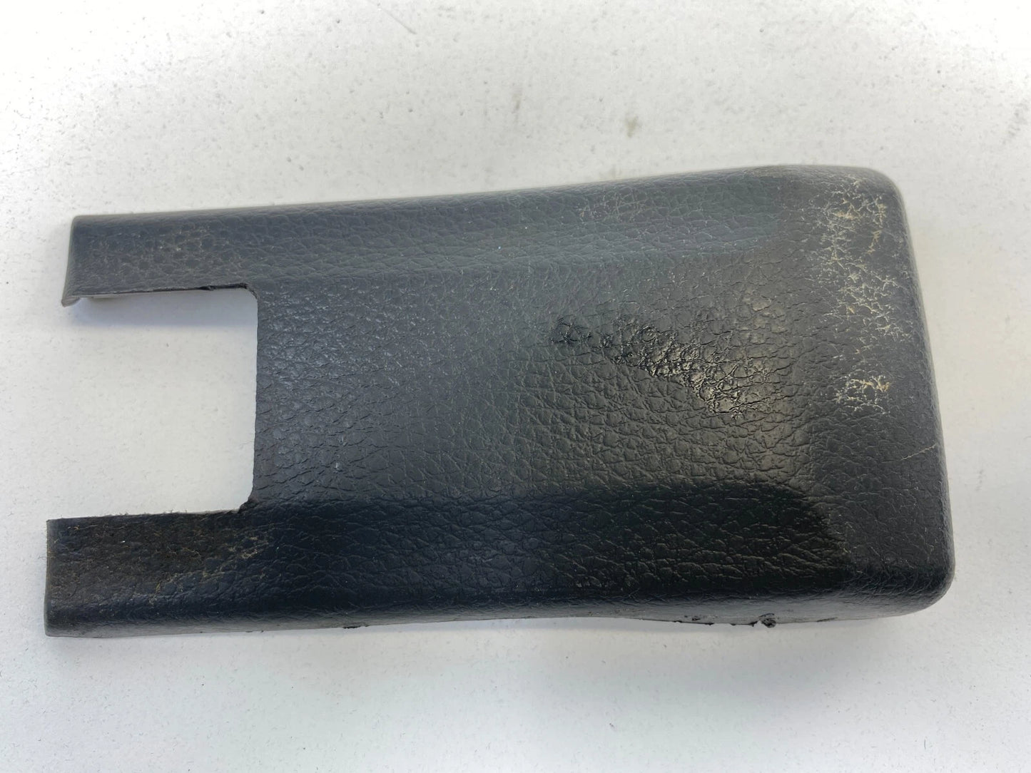 2003-2007 NISSAN MURANO FRONT RIGHT PASSENGER SEAT TRACK COVER TRIM 87507-CA000
