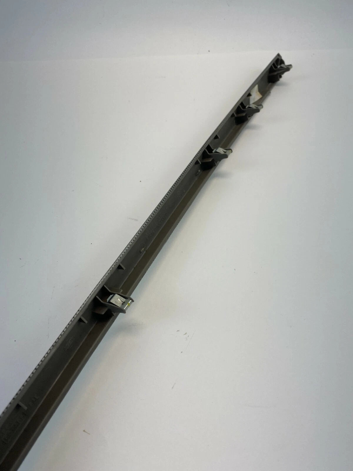 07 08 09 NISSAN SENTRA RIGHT SIDE DASH FINISH MOLDING TRIM PANEL 68411-ET000 OEM