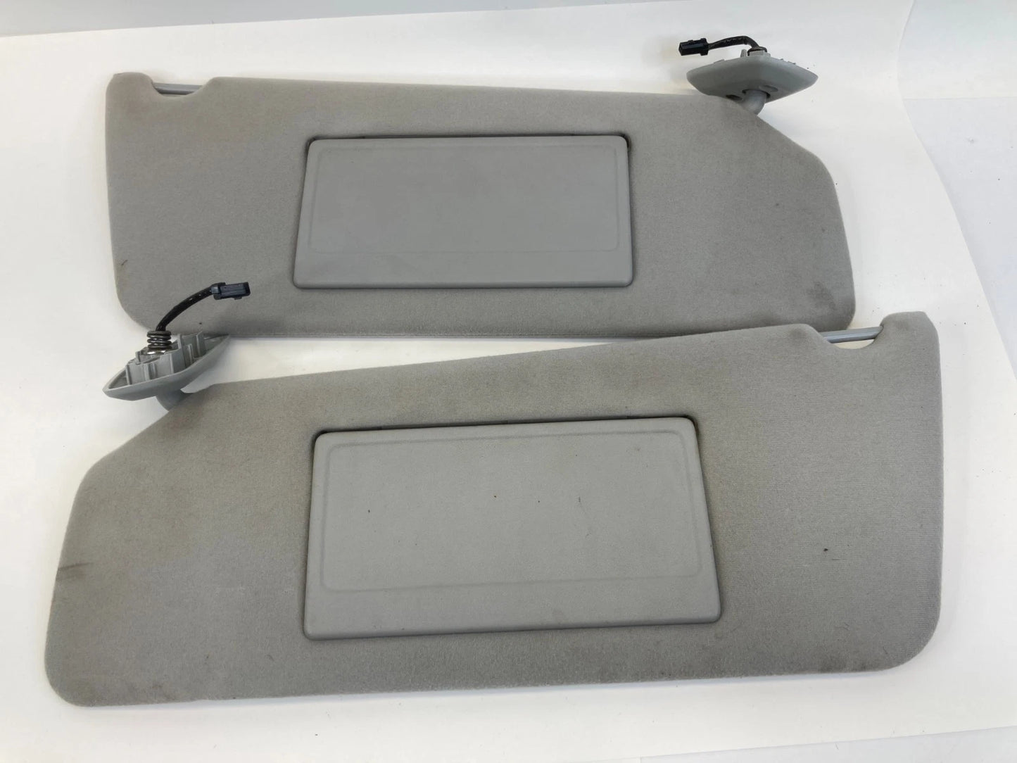 2004-2008 FORD F150 SUNVISOR SUN VISOR LH RH PAIR SET ILLUMINATED W HOMELINK OEM