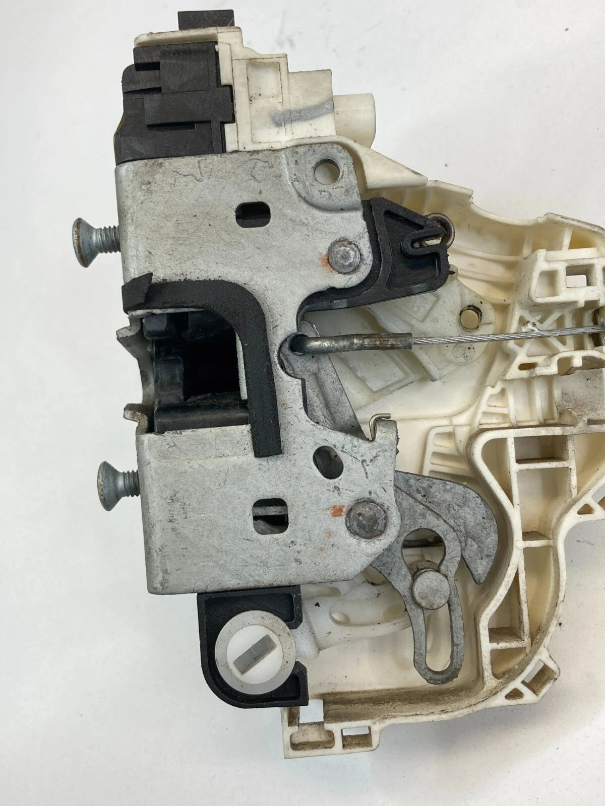 07 08 CHRYSLER SEBRING REAR LEFT DOOR LOCK LATCH RELEASE ACTUATOR P04589425AC