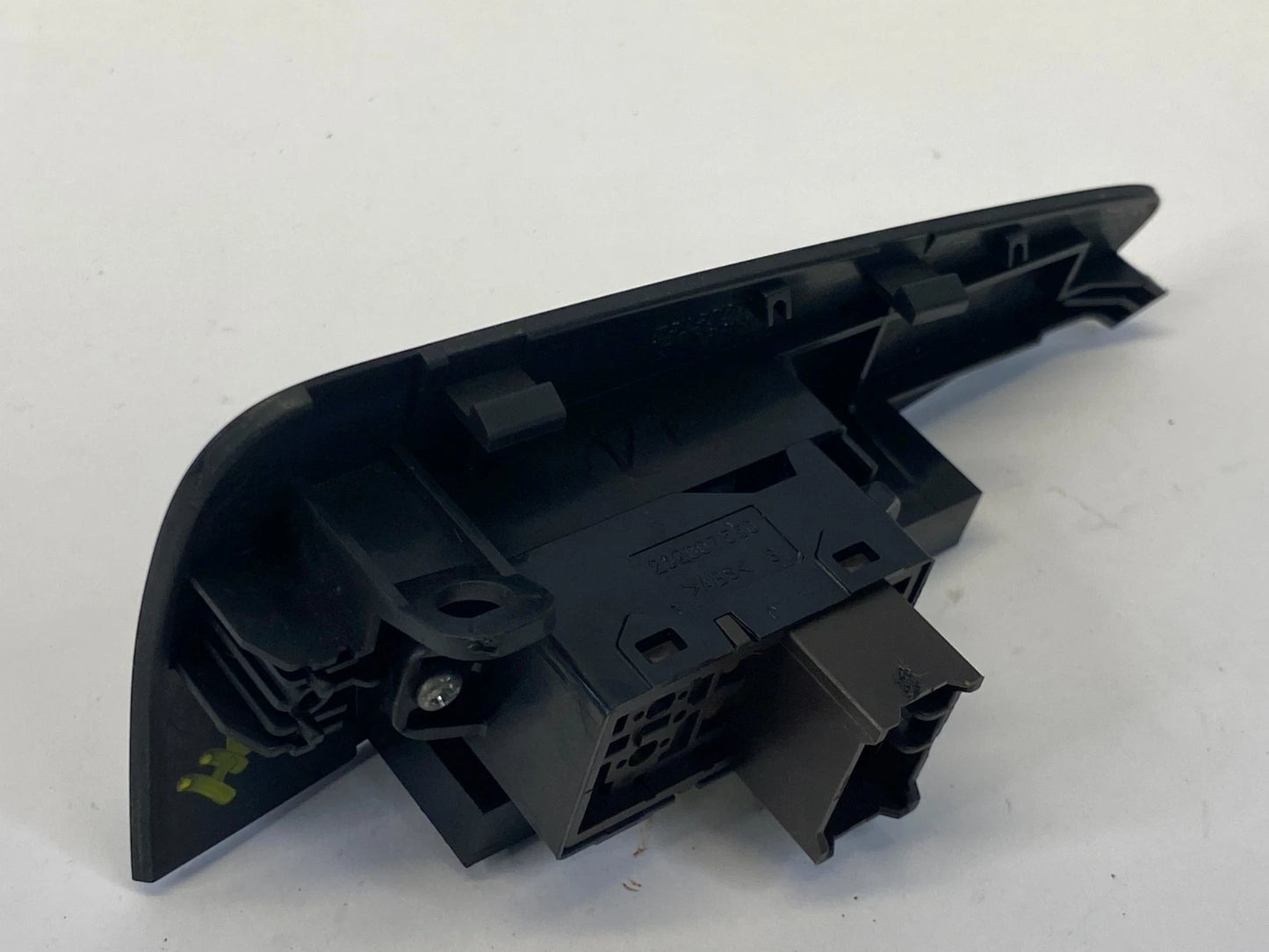 2010-2013 KIA FORTE REAR LEFT DRIVER SIDE POWER WINDOW SWITCH OEM 201005752