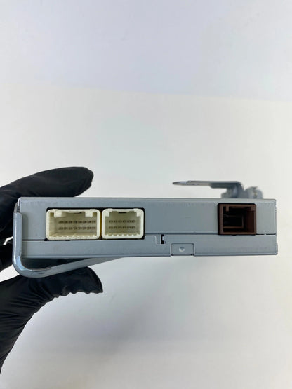 2011 2012 Toyota Avalon Computer Multimedia Interface Control Module 861A0-07010