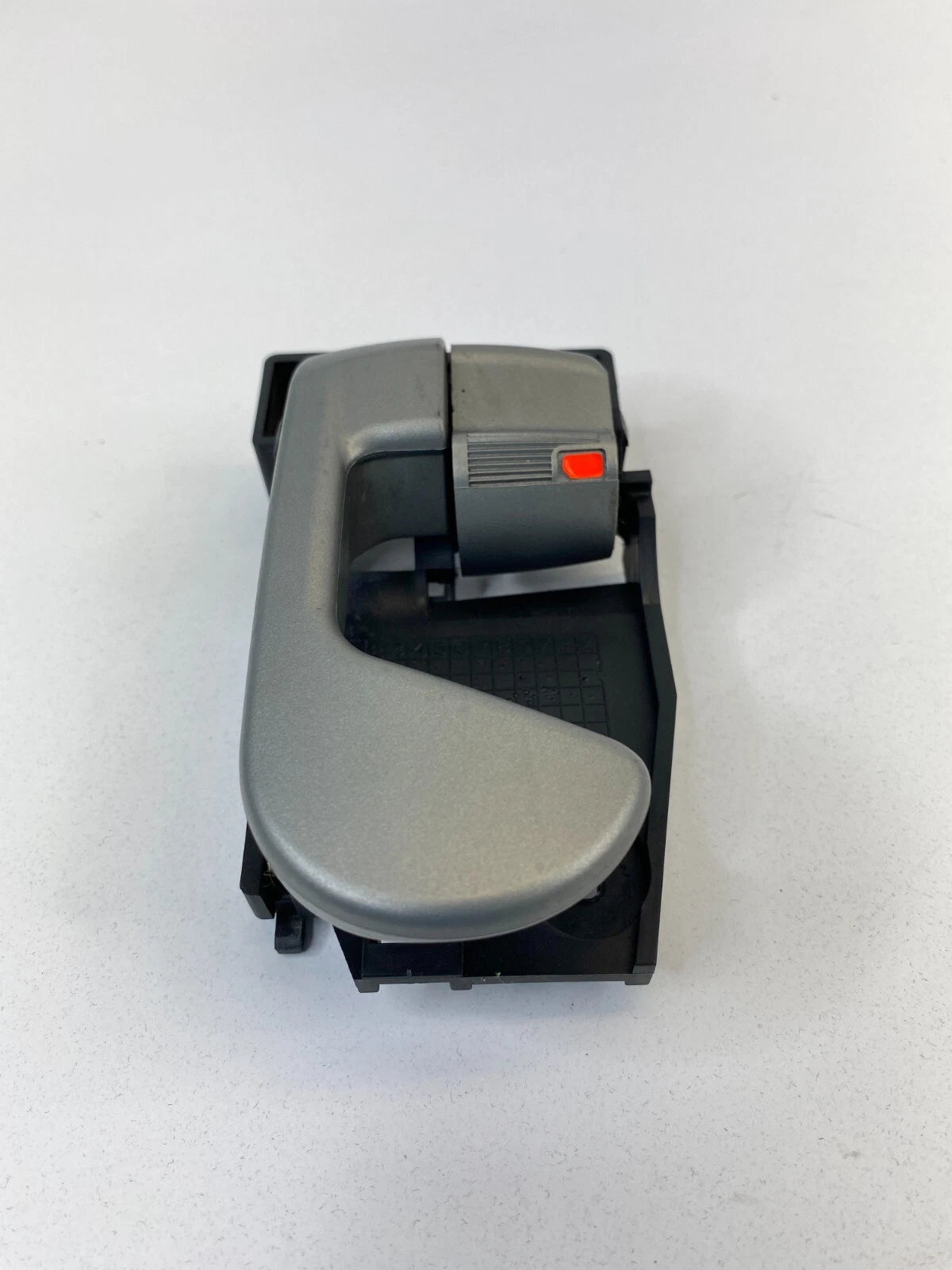2004 2005 2006 MITSUBISHI GALANT REAR LEFT DRIVER INNER DOOR HANDLE MR970139