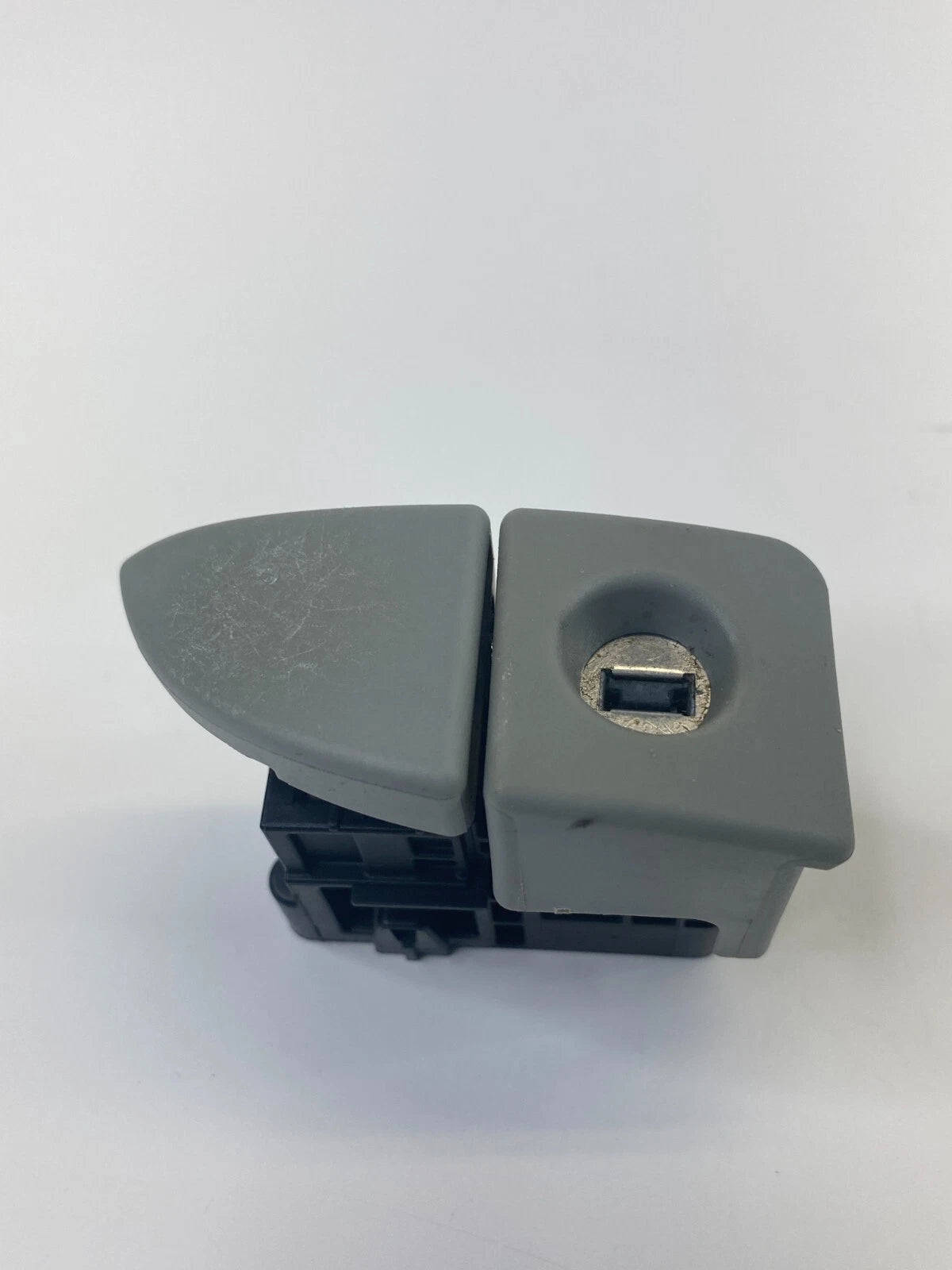2006 2007 2008 LEXUS IS250 IS350 SEDAN GLOVE BOX LATCH HANDLE LOCK ASSEMBLY OEM