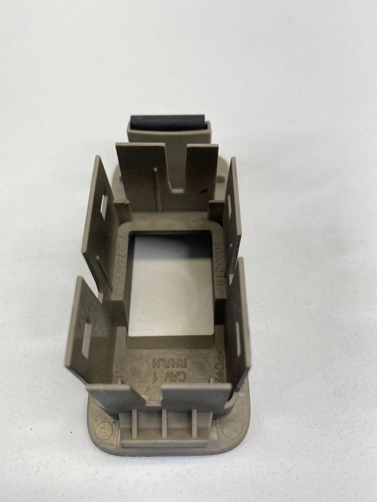 2011-2015 LINCOLN MKX REAR RIGHT INTERIOR DOOR WINDOW SWITCH BEZEL 78274B08A OEM