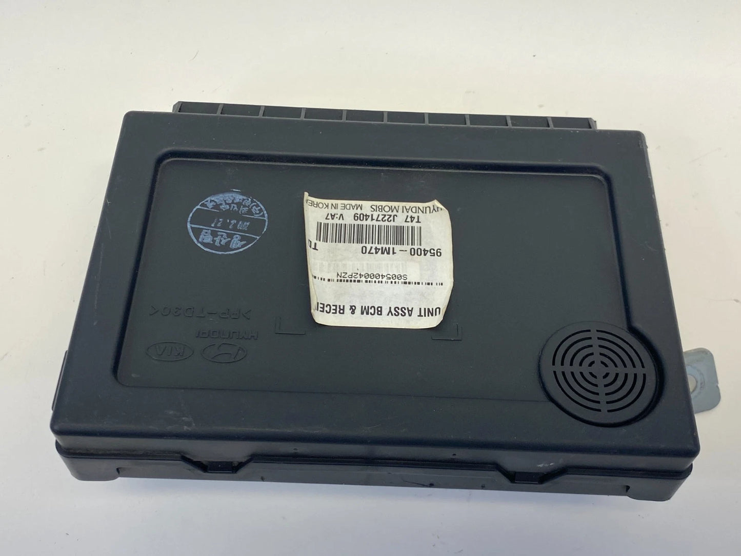 2010-2013 KIA FORTE 2.0L L4 AT BODY CONTROL MODULE COMPUTER BCM BCU 95400-1M471