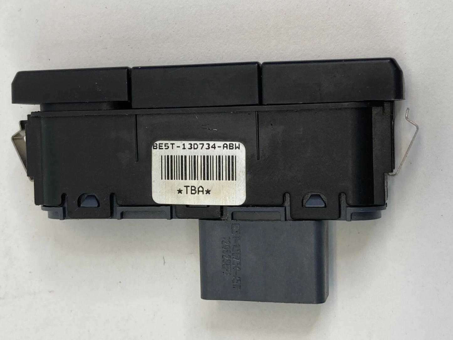 2010-2012 FORD FUSION TCS OFF TRACTION CONTROL SWITCH BUTTON BE5T-13D734-ABW OEM