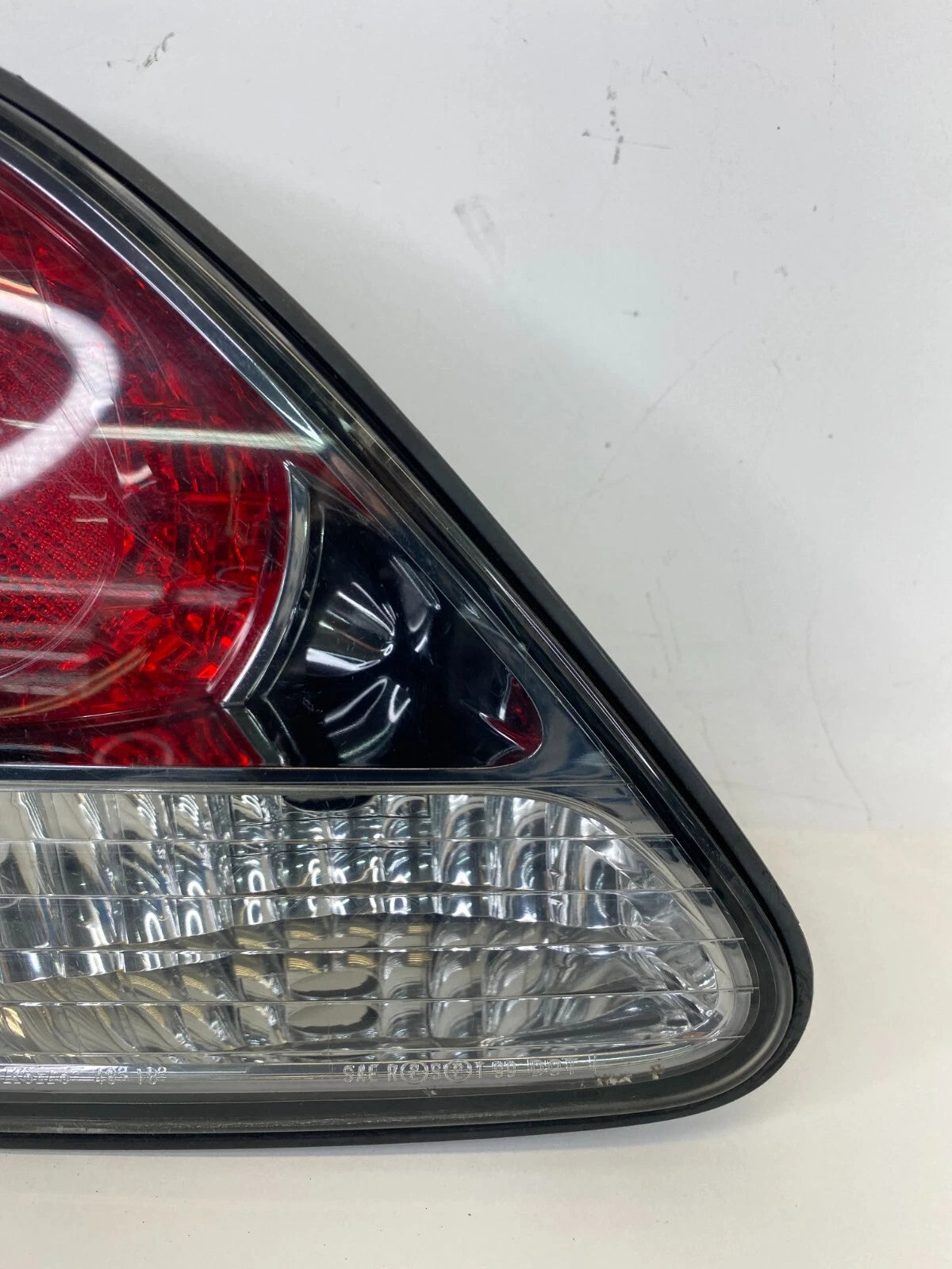 2001-2003 LEXUS RX300 REAR LEFT DRIVER SIDE NNER TAIL LIGHT TAILLIGHT LAMP OEM