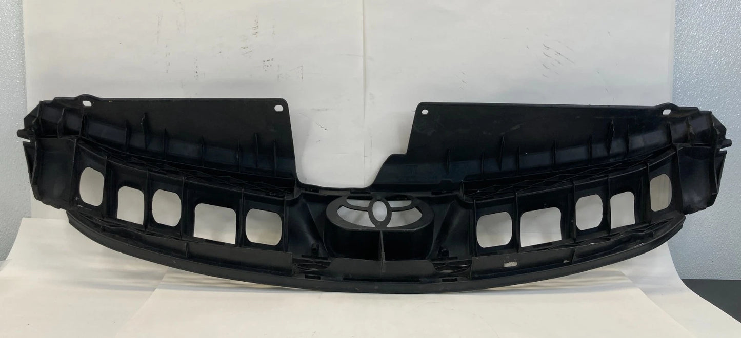 2006-2010 TOYOTA SIENNA FRONT RADIATOR GRILLE 53101-AE050 OEM