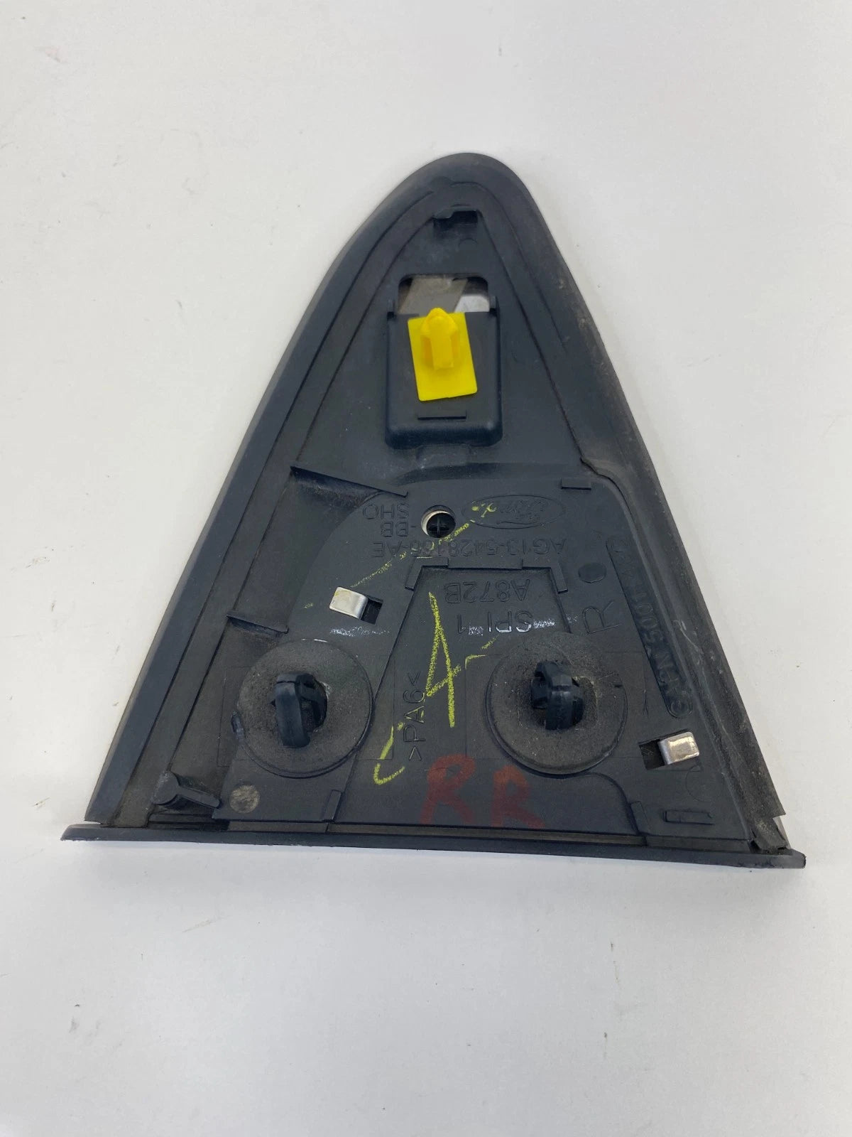 13-19 Ford Police Interceptor Sedan Rear Right Quarter Panel Corner Trim Molding